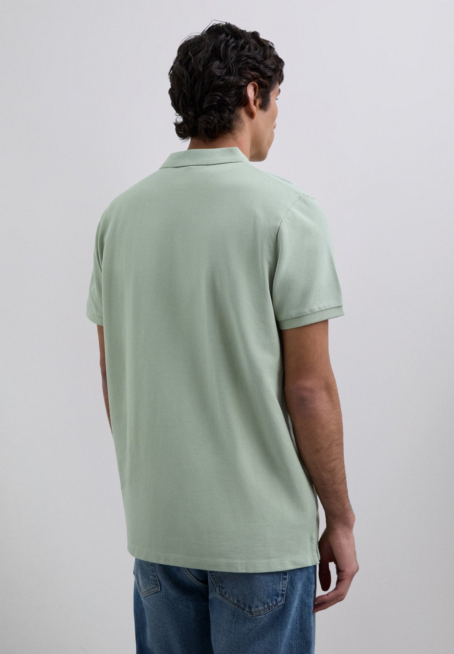 POLO BÁSICO CALAVERA