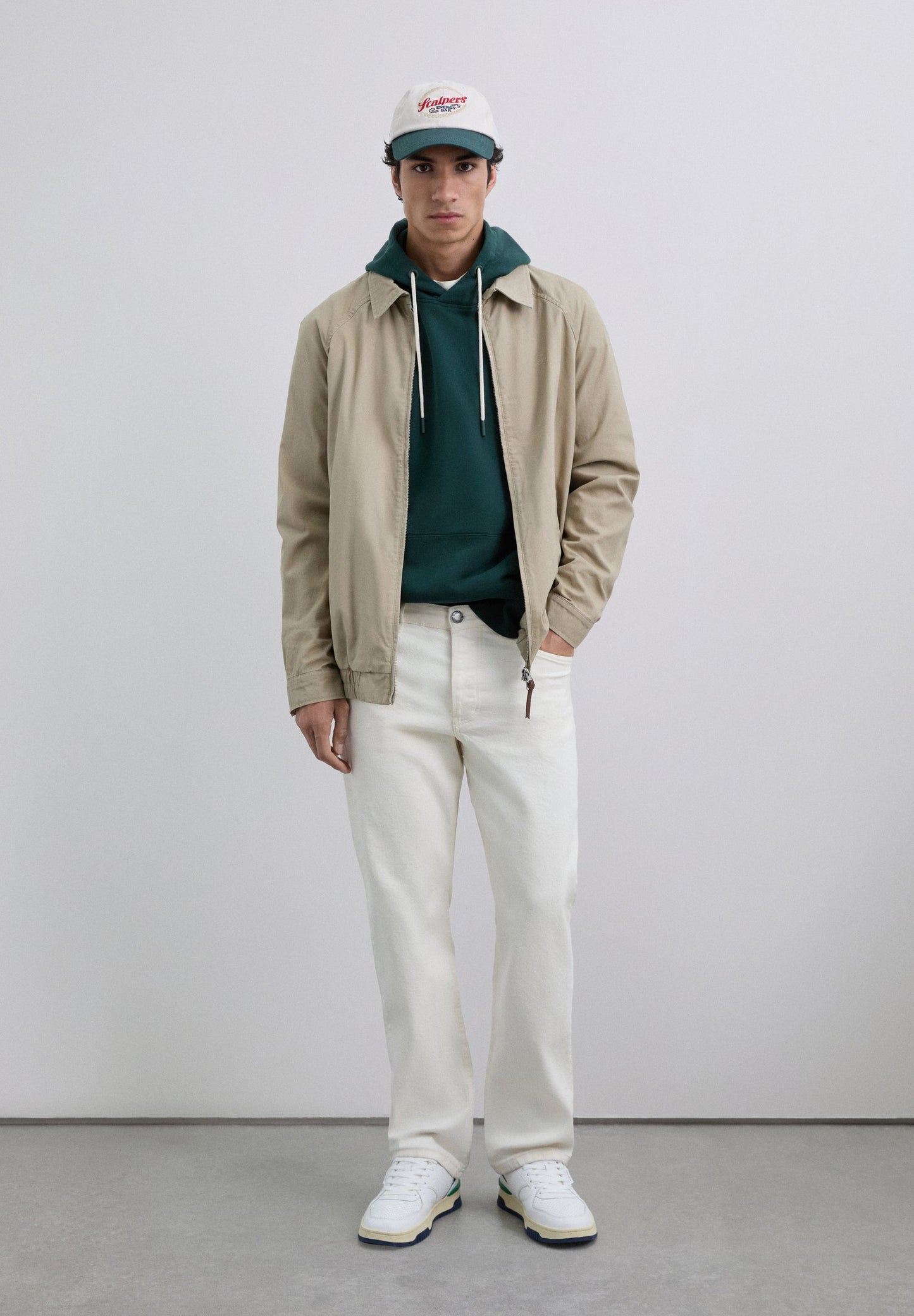 SUDADERA CAPUCHA BÁSICA BORDADA