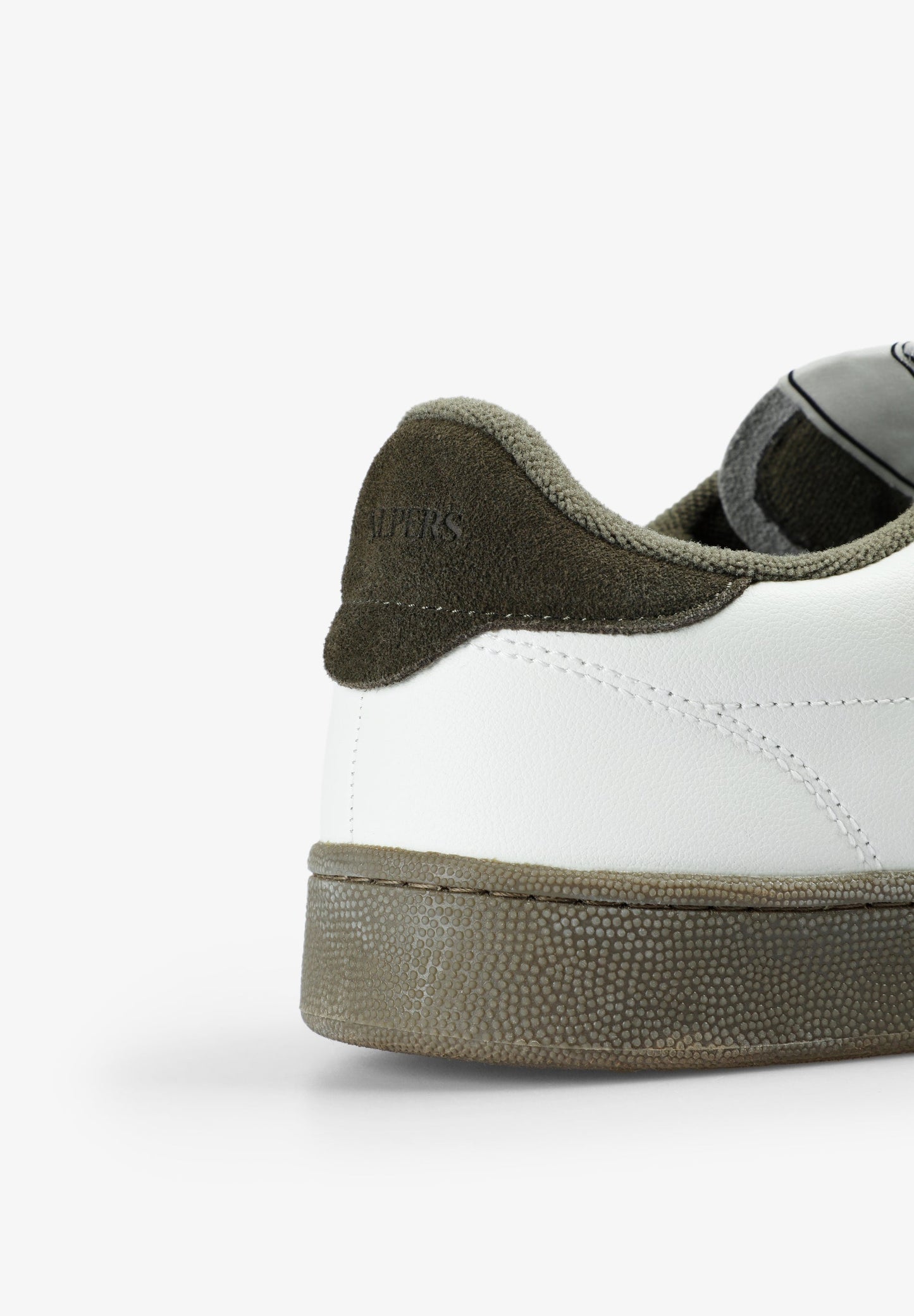 SNEAKERS CALAVERA PIEL