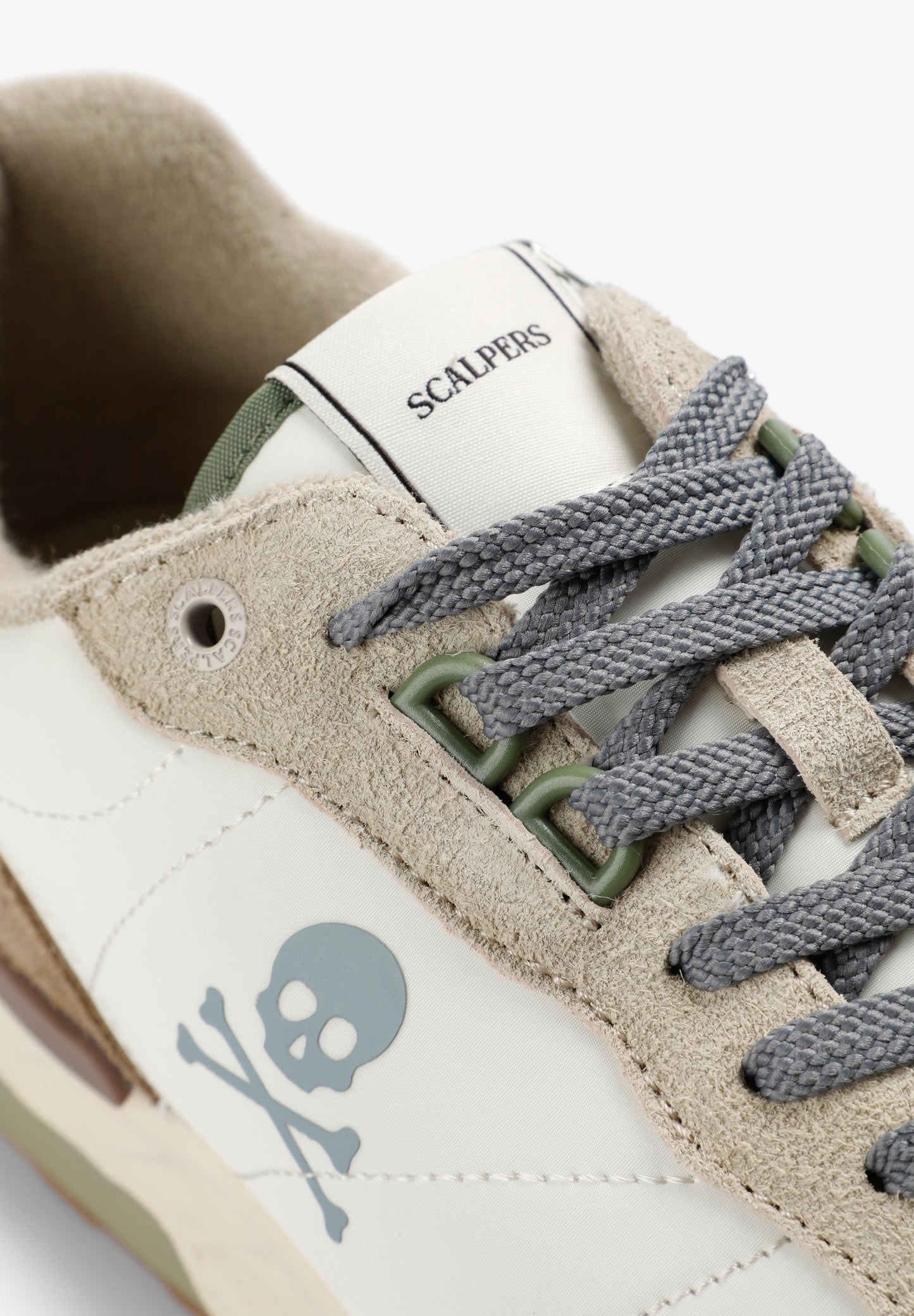SNEAKERS CALAVERA LATERAL