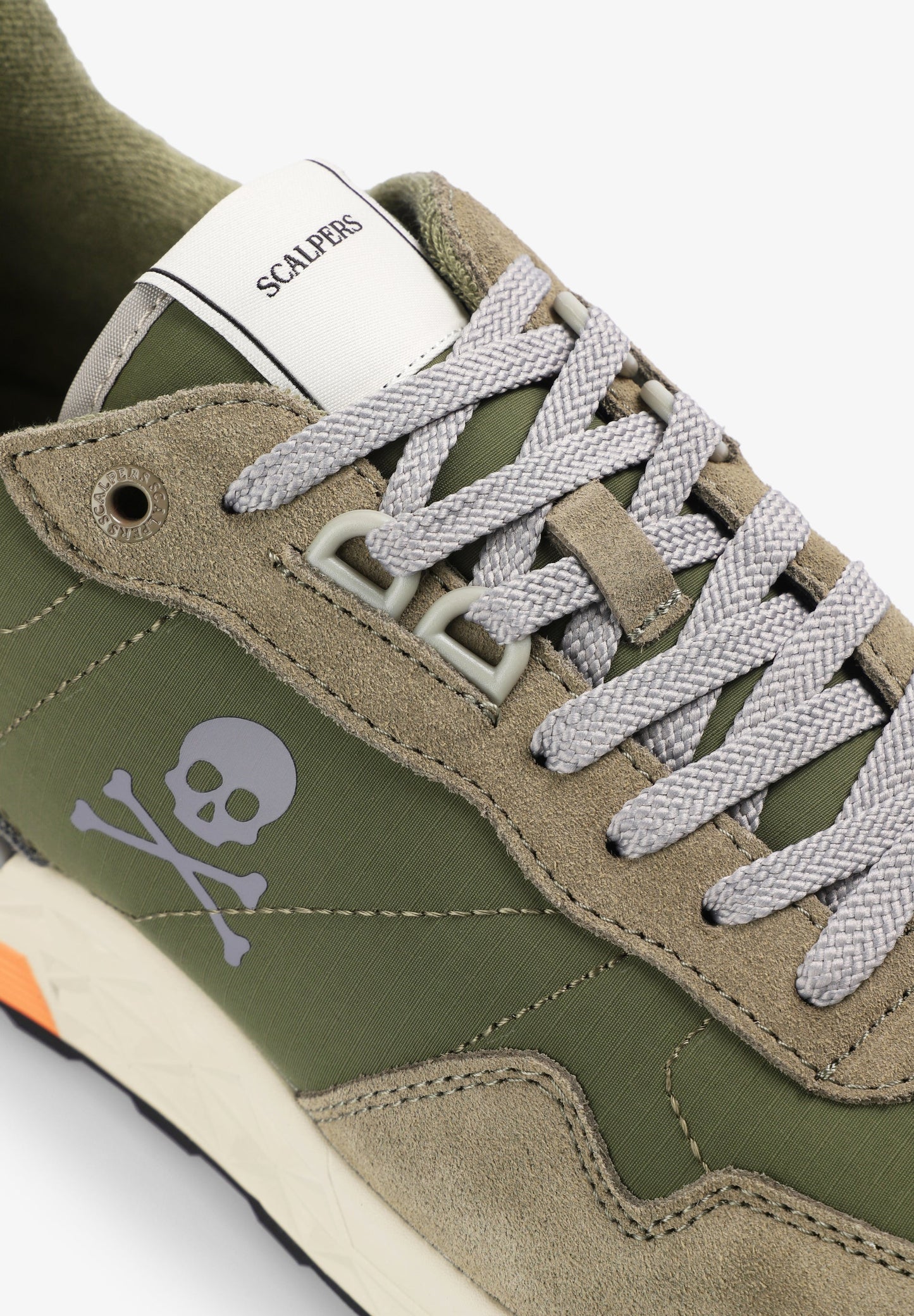 SNEAKERS CALAVERA LATERAL