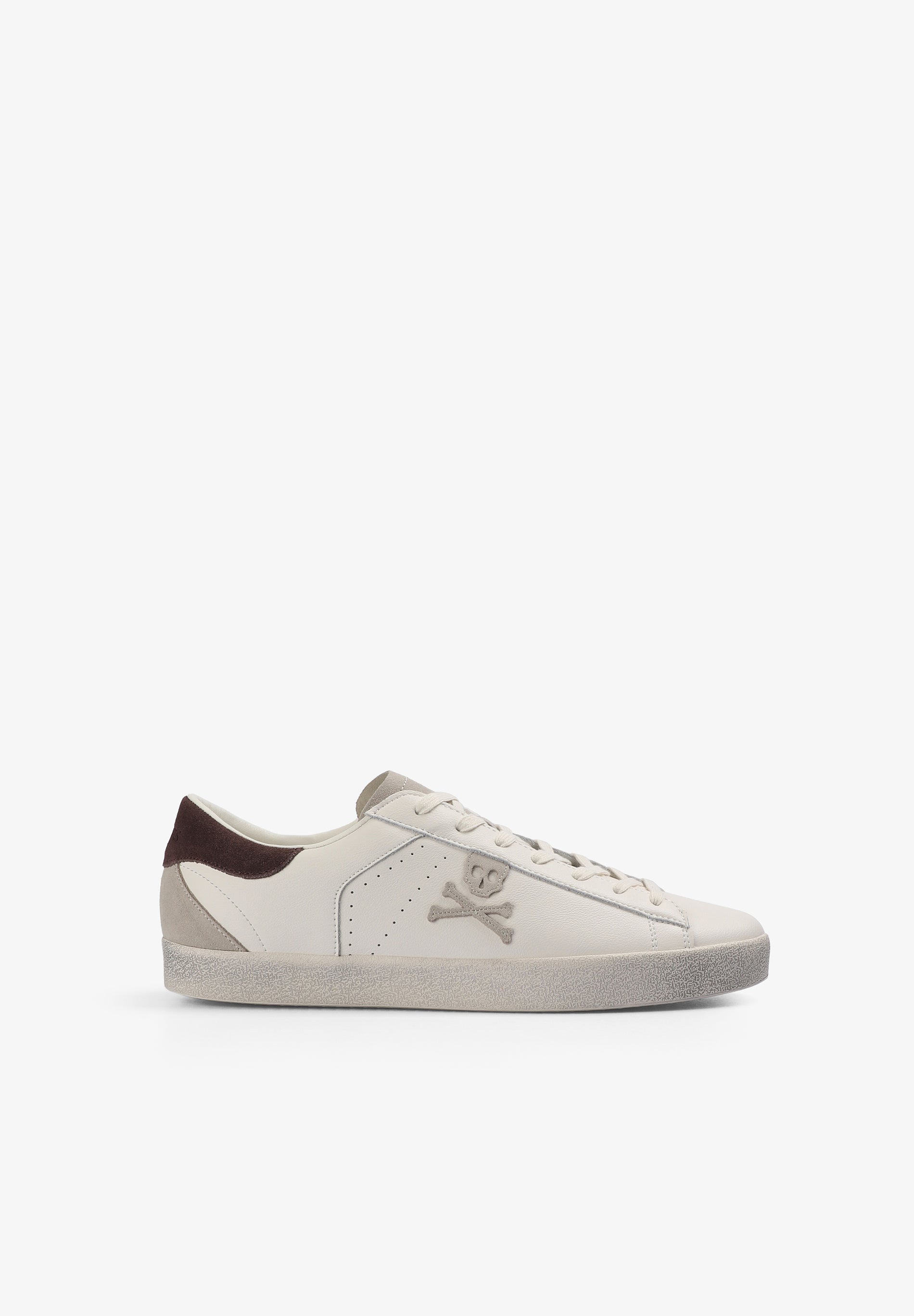 SNEAKERS CALAVERA SUELA CASCO