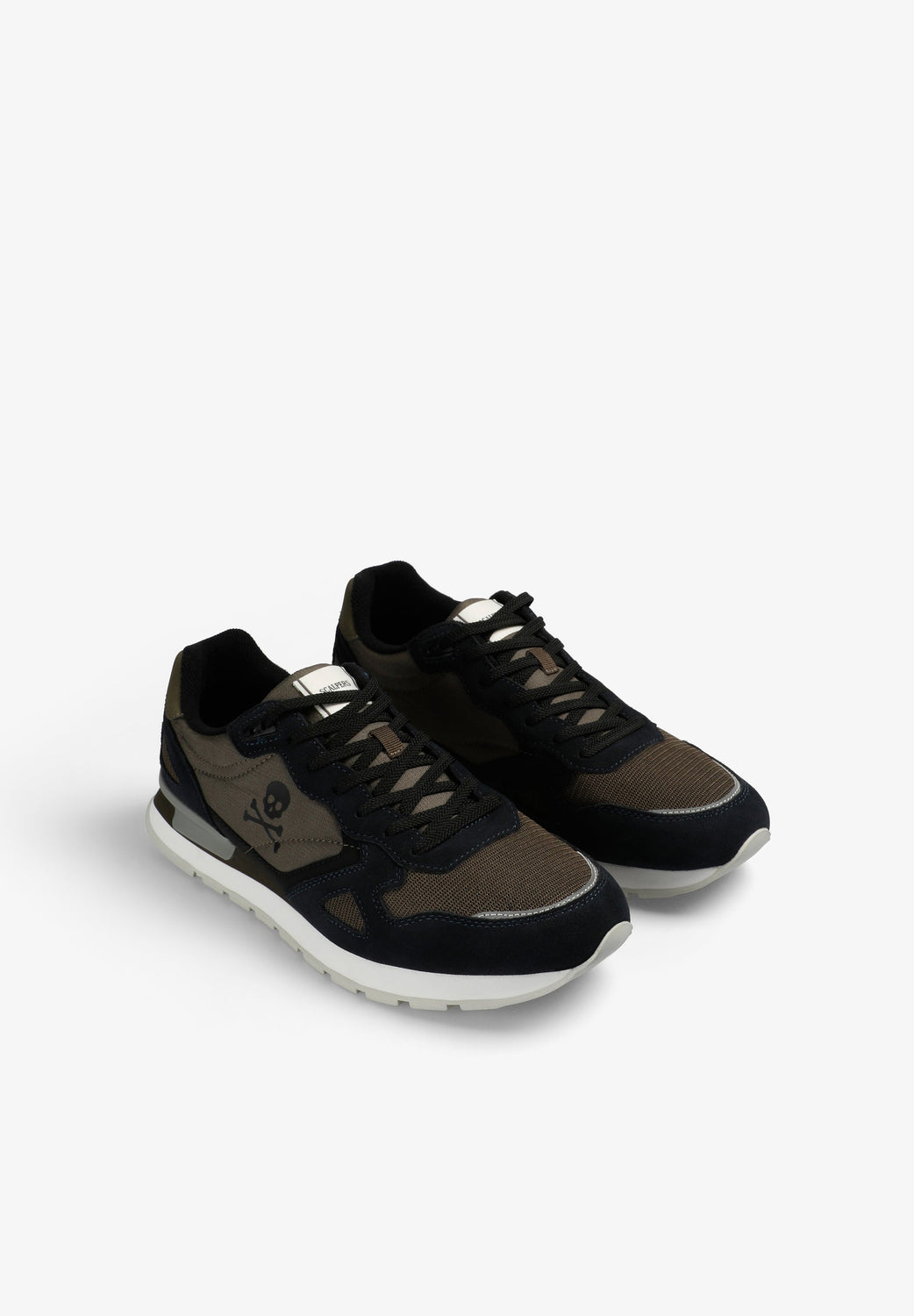 SNEAKERS PIEL CALAVERA - Scalpers