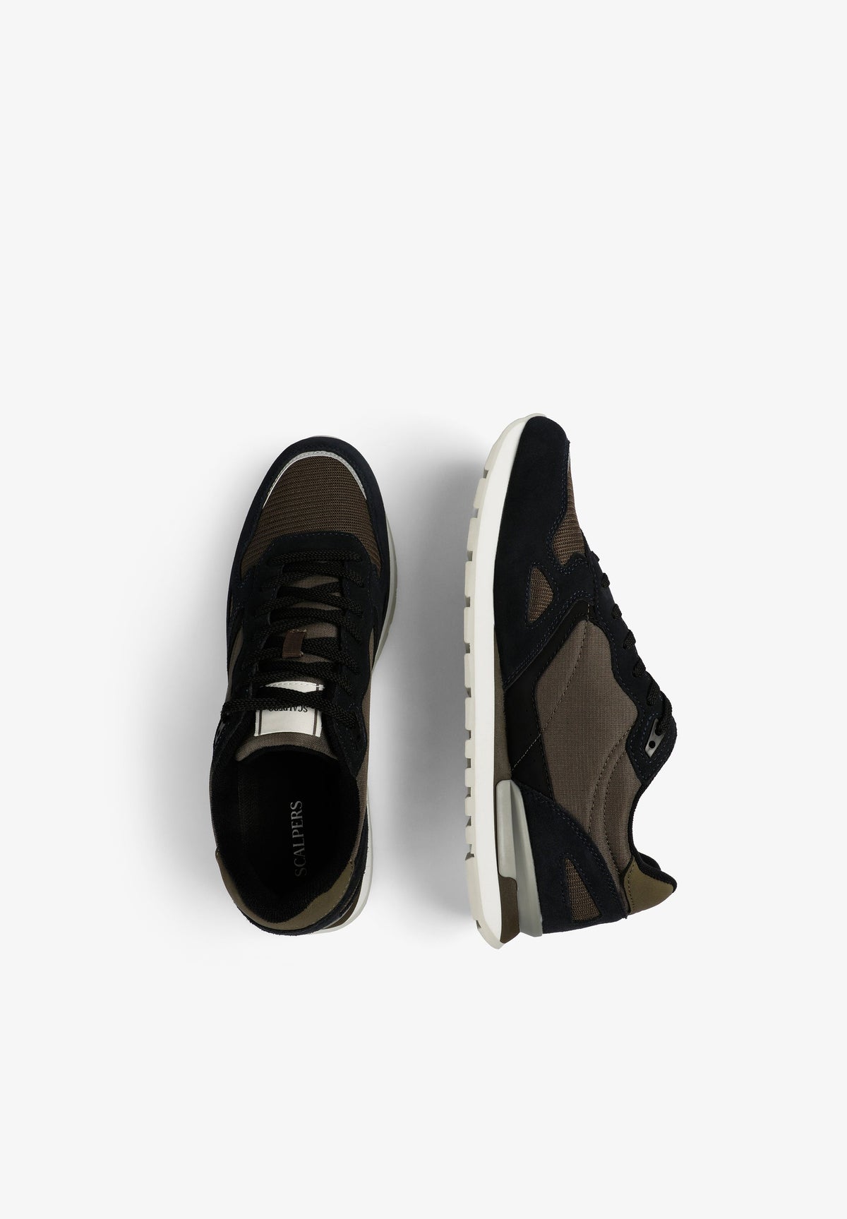 SNEAKERS PIEL CALAVERA - Scalpers