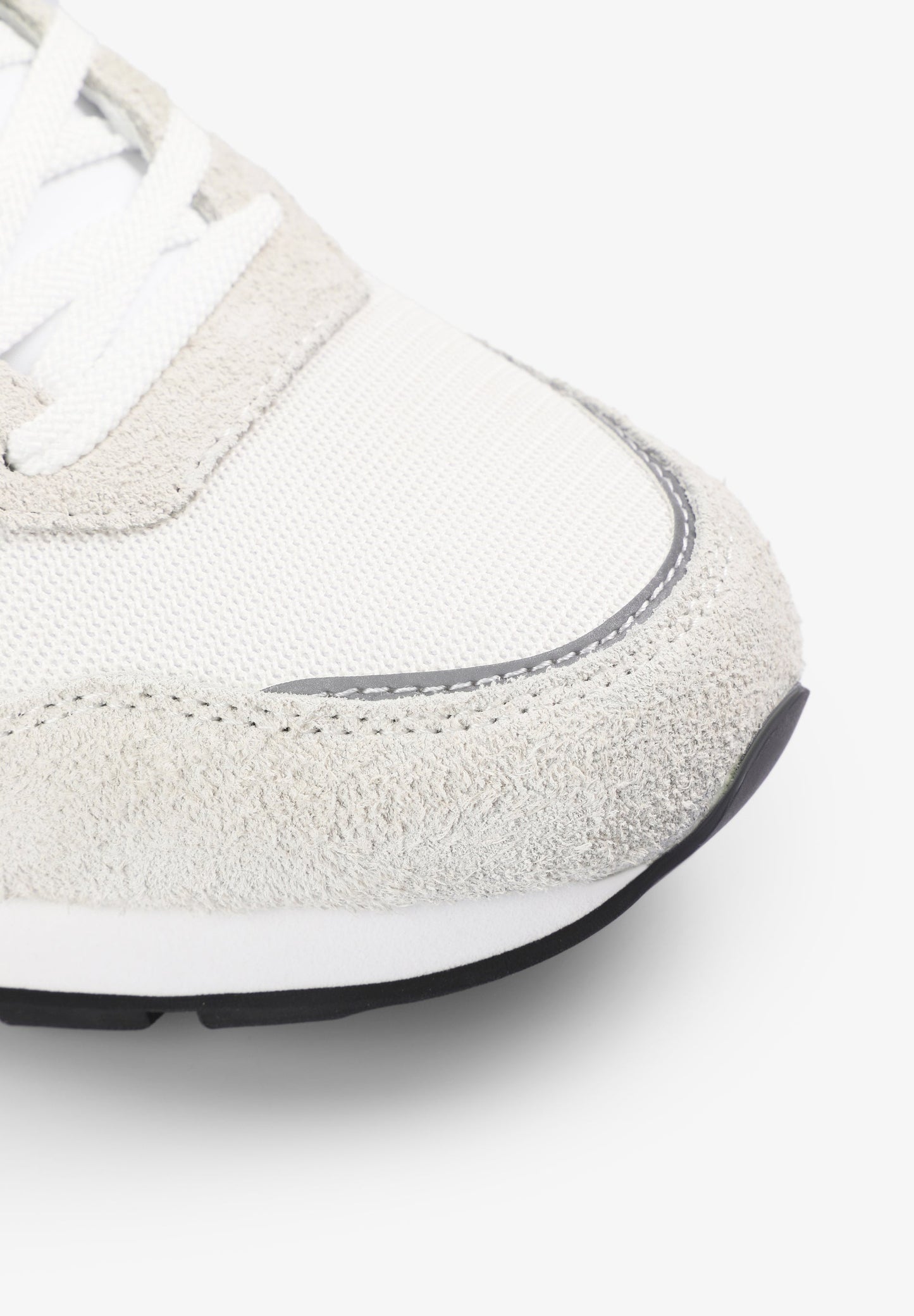 SNEAKERS PIEL CALAVERA