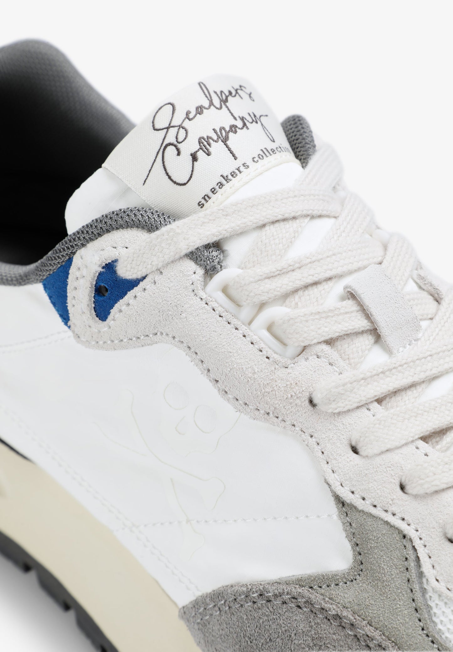 SNEAKERS CALAVERA LATERAL