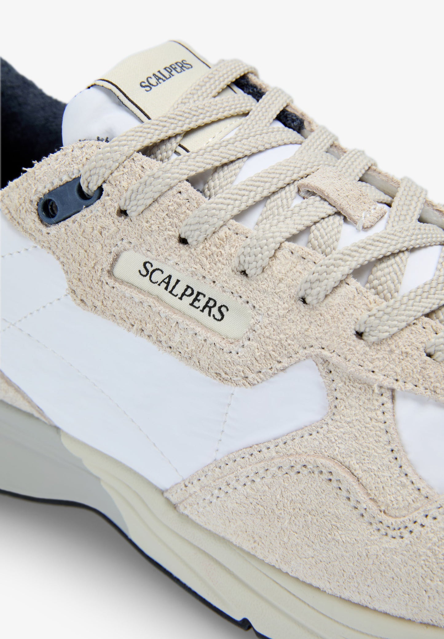 ZAPATILLA ANTE CONTRASTE