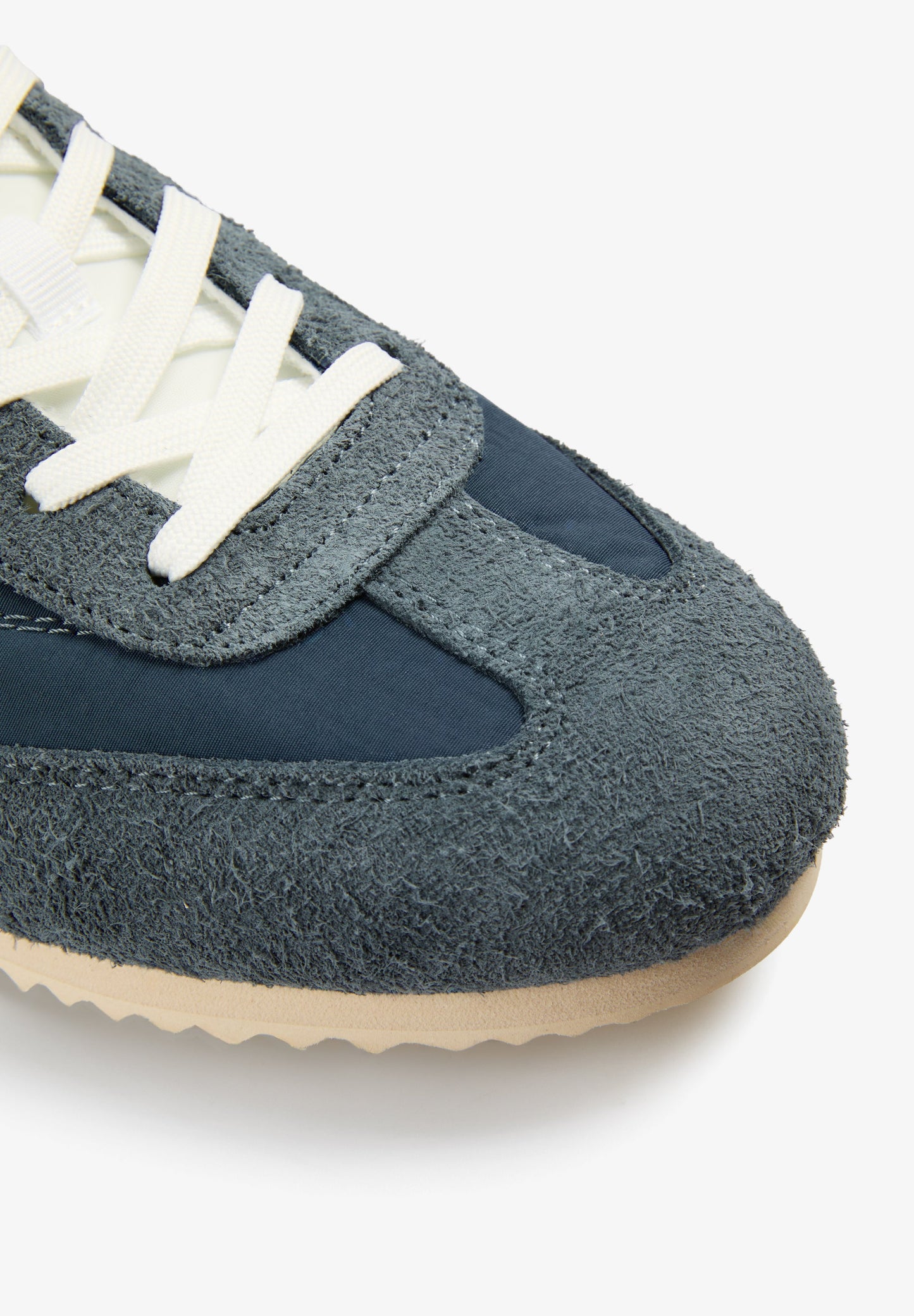 ZAPATILLA RETRO COMBINADA ANTE