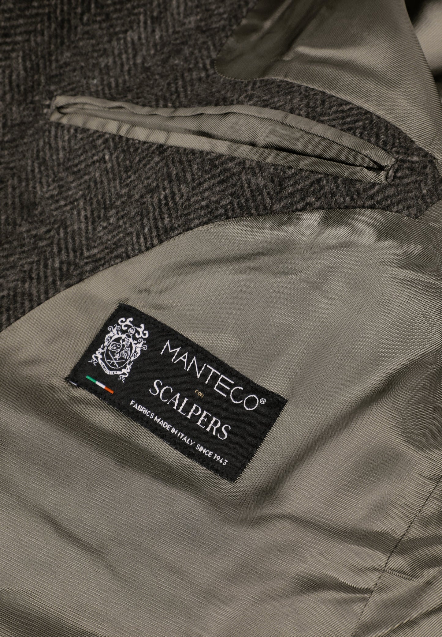 ABRIGO ESPIGA DE LANA