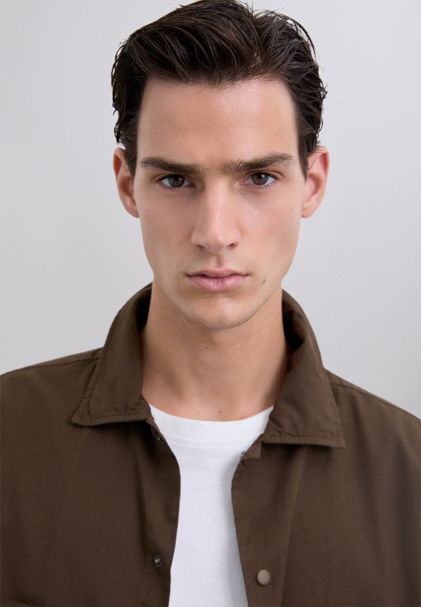 SOBRECAMISA CUELLO CLASICO