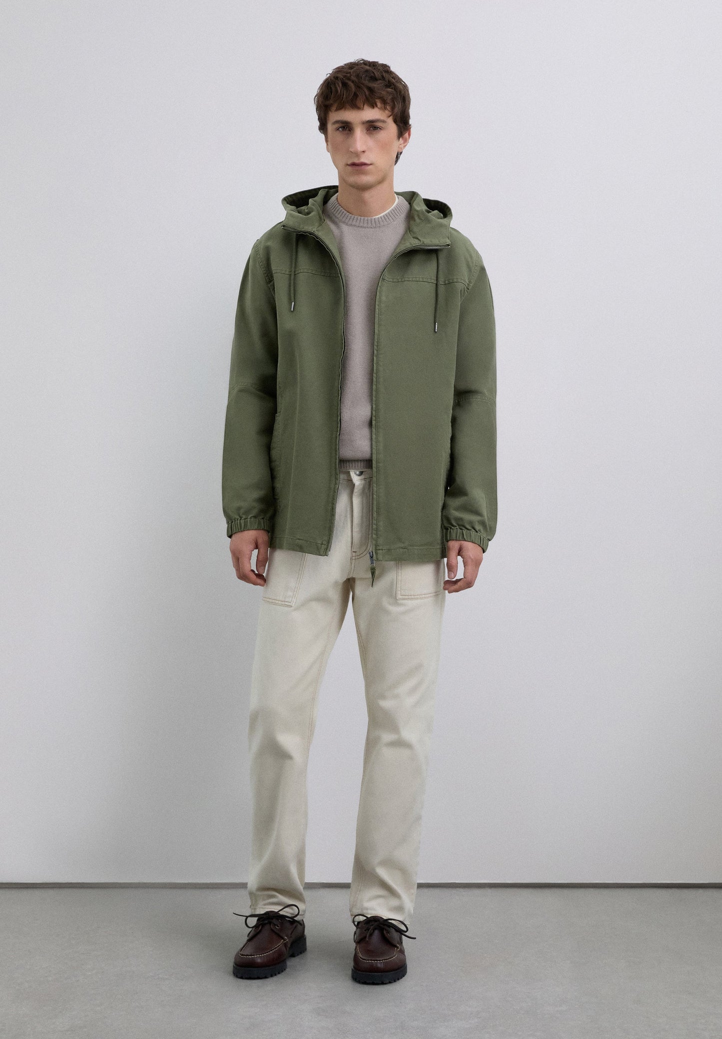 CAZADORA CAPUCHA ALGODÓN