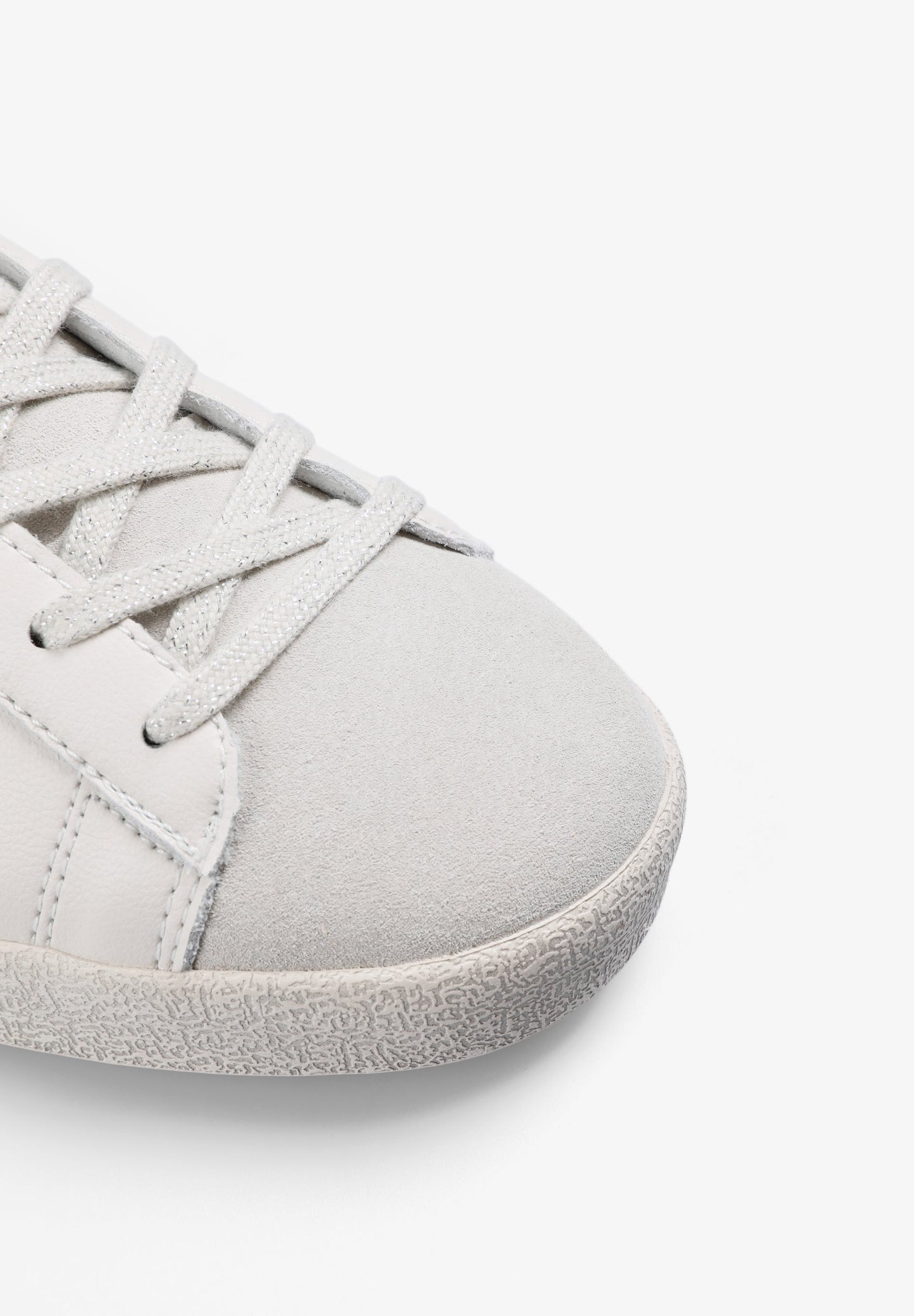 SNEAKERS CALAVERA
