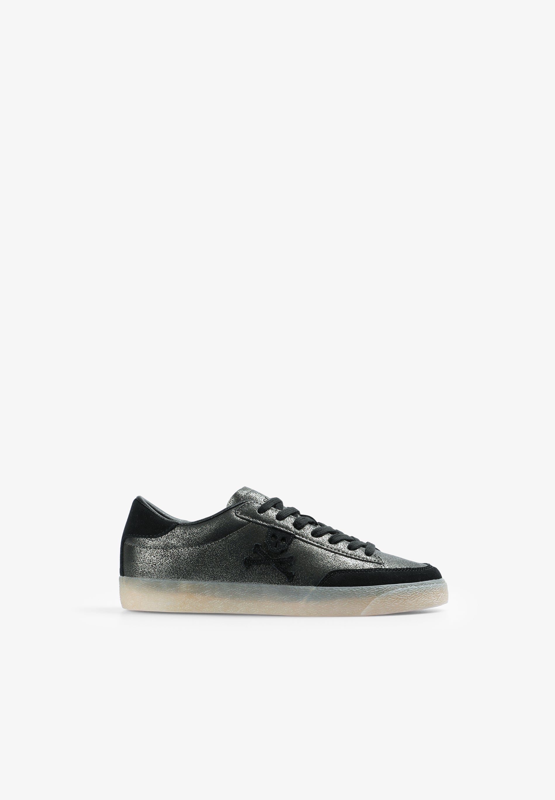 SNEAKERS METALIZADAS CALAVERA LATERAL