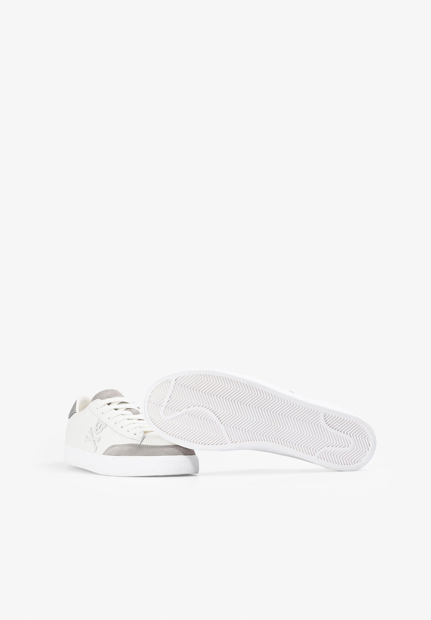 SNEAKERS BAJAS CALAVERA LATERLAL