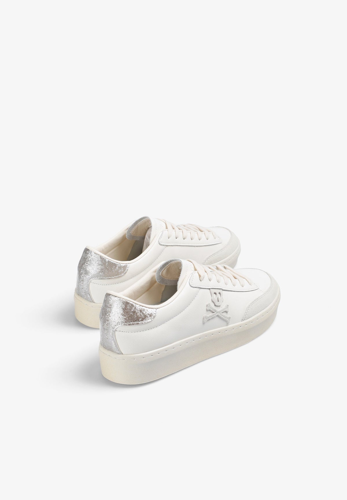SNEAKERS BAJAS CALAVERA LATERAL - Scalpers