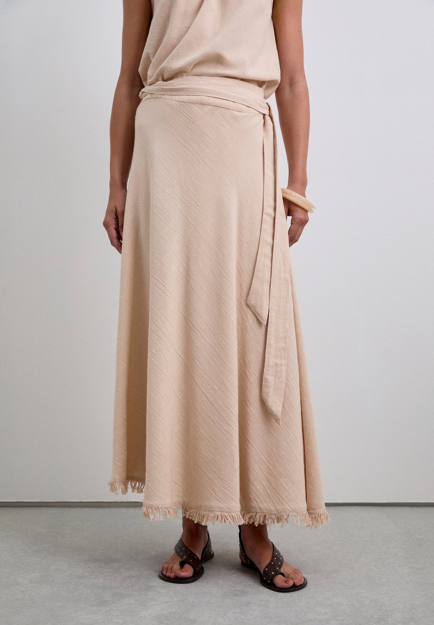 FALDA MIDI FLECOS