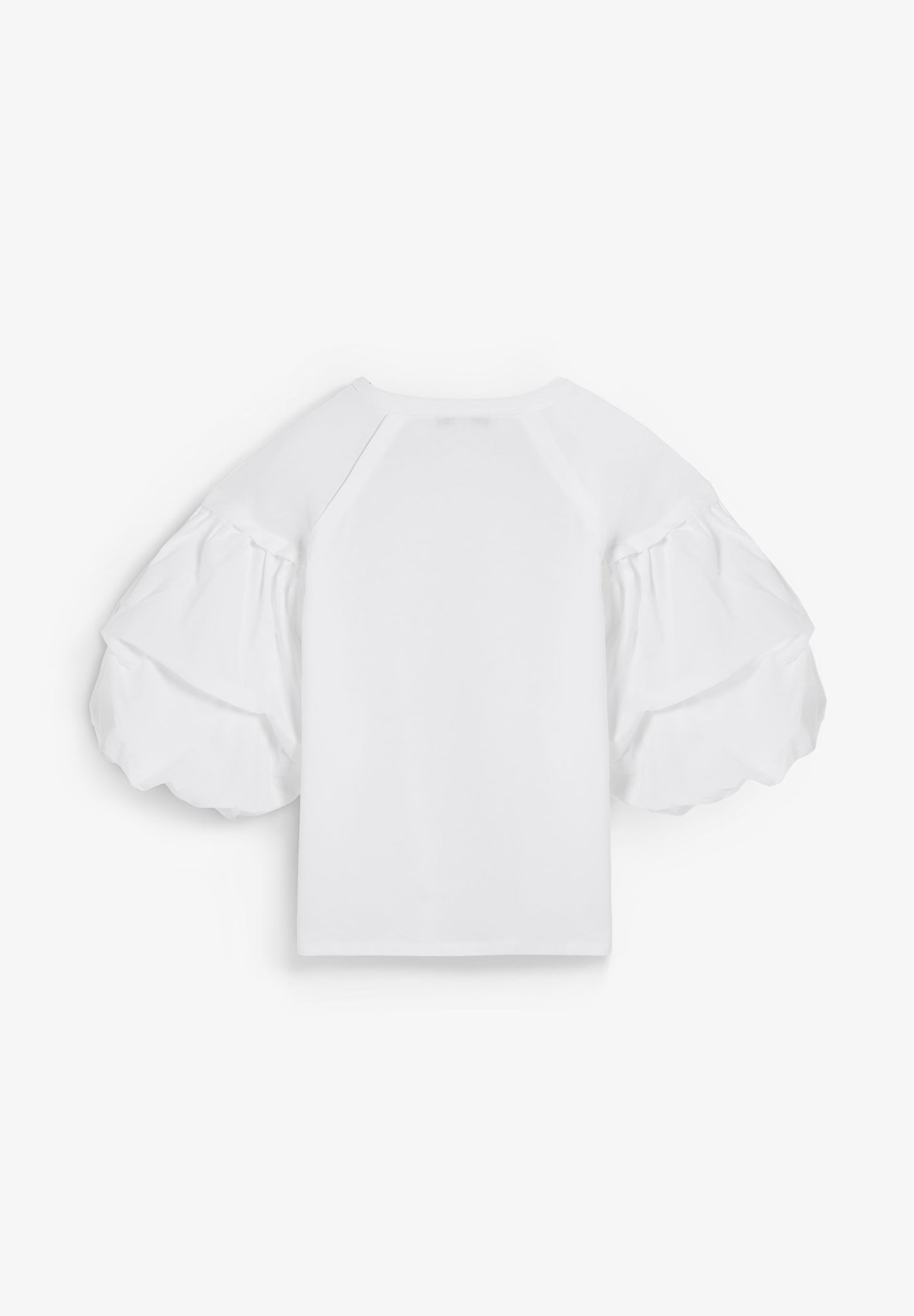 CAMISETA MANGA ABULLONADA