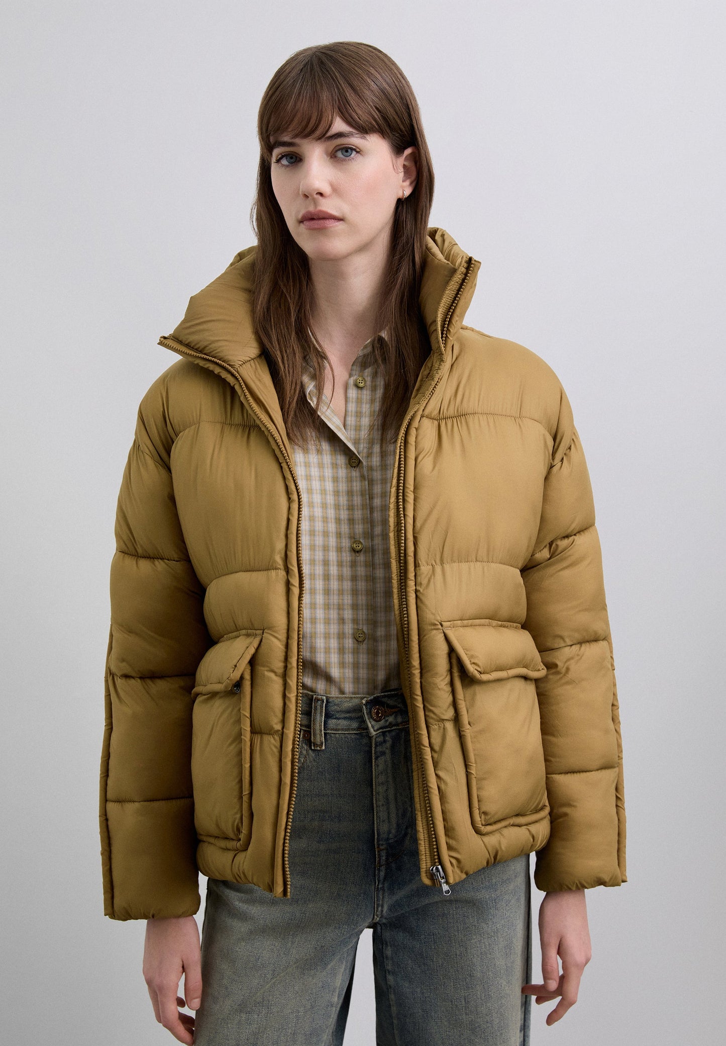 CHAQUETA ACOLCHADA CON BOLSILLOS