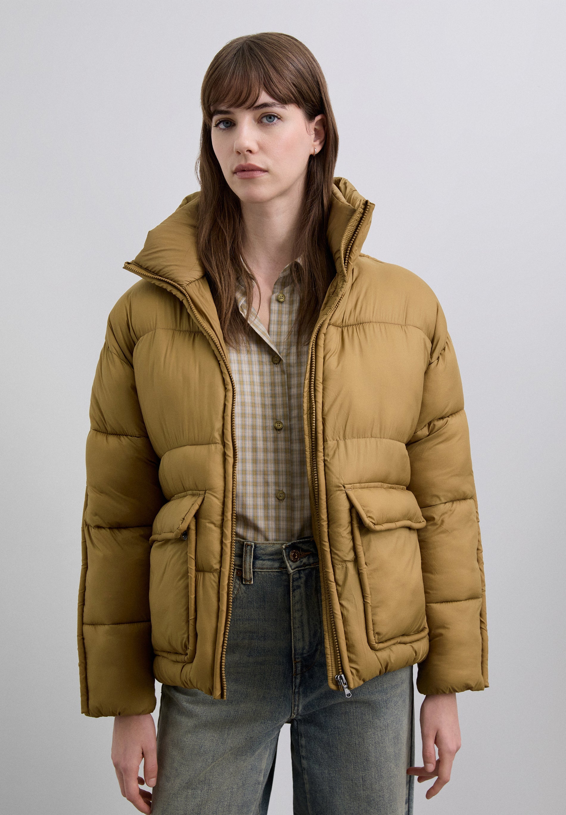 CHAQUETA ACOLCHADA CON BOLSILLOS