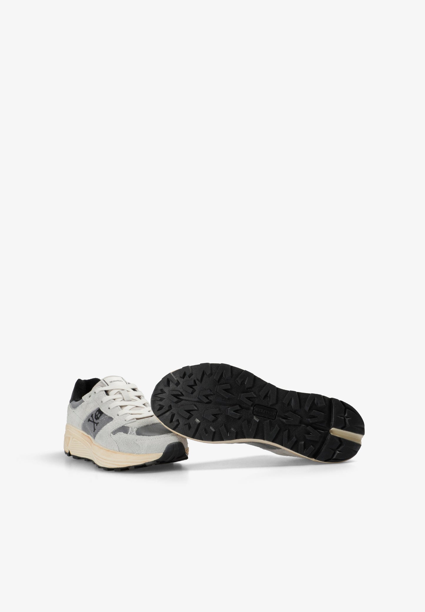 ZAPATILLA ANTE CONTRASTE - Scalpers