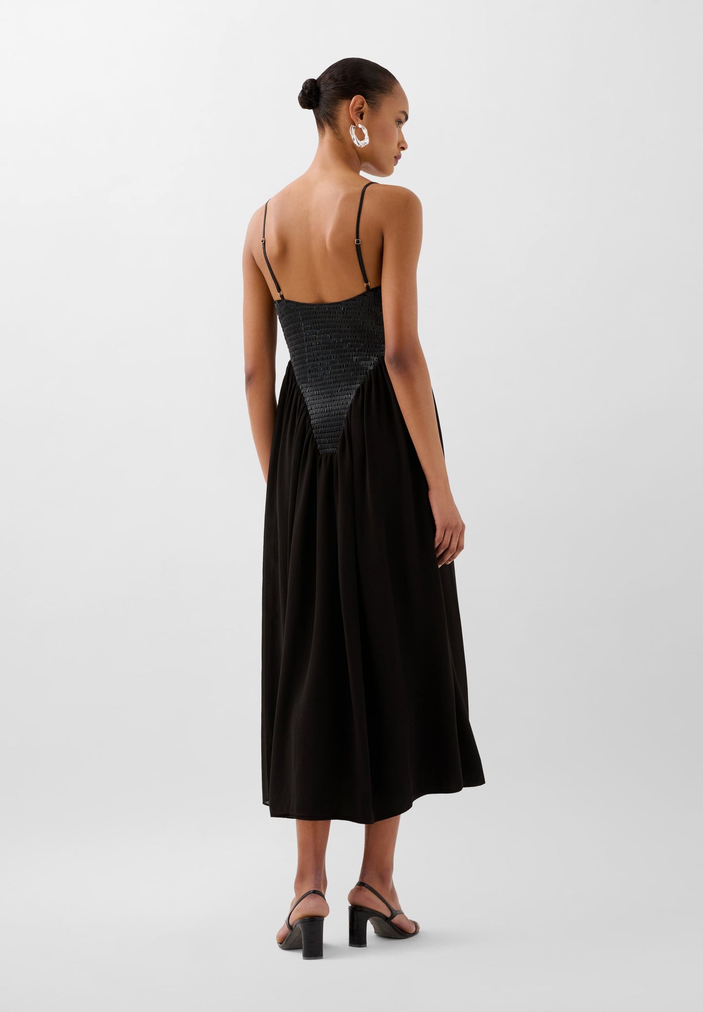 VESTIDO CORPIÑO LENTEJUELAS