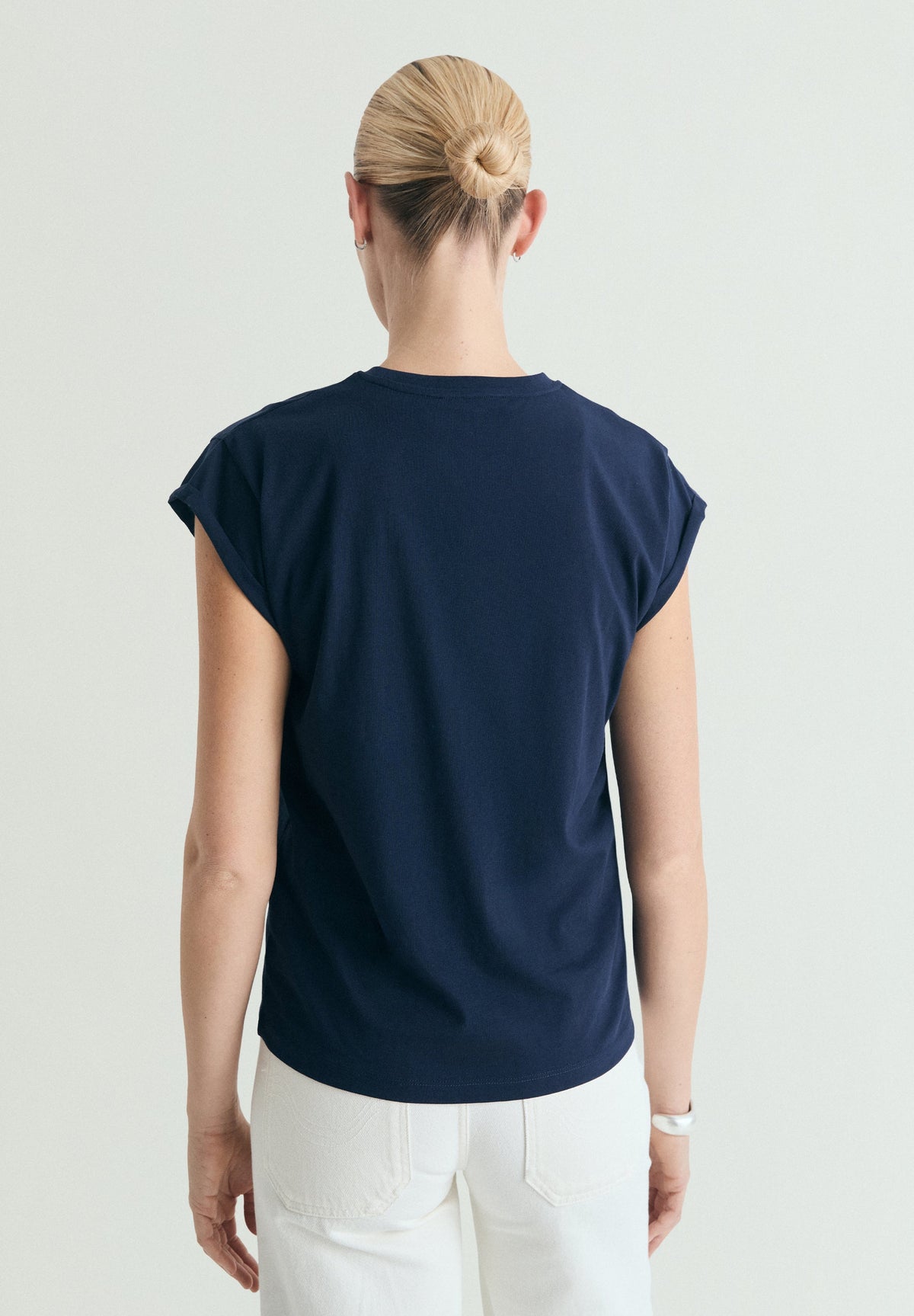 CAMISETA CALAVERA BORDADA