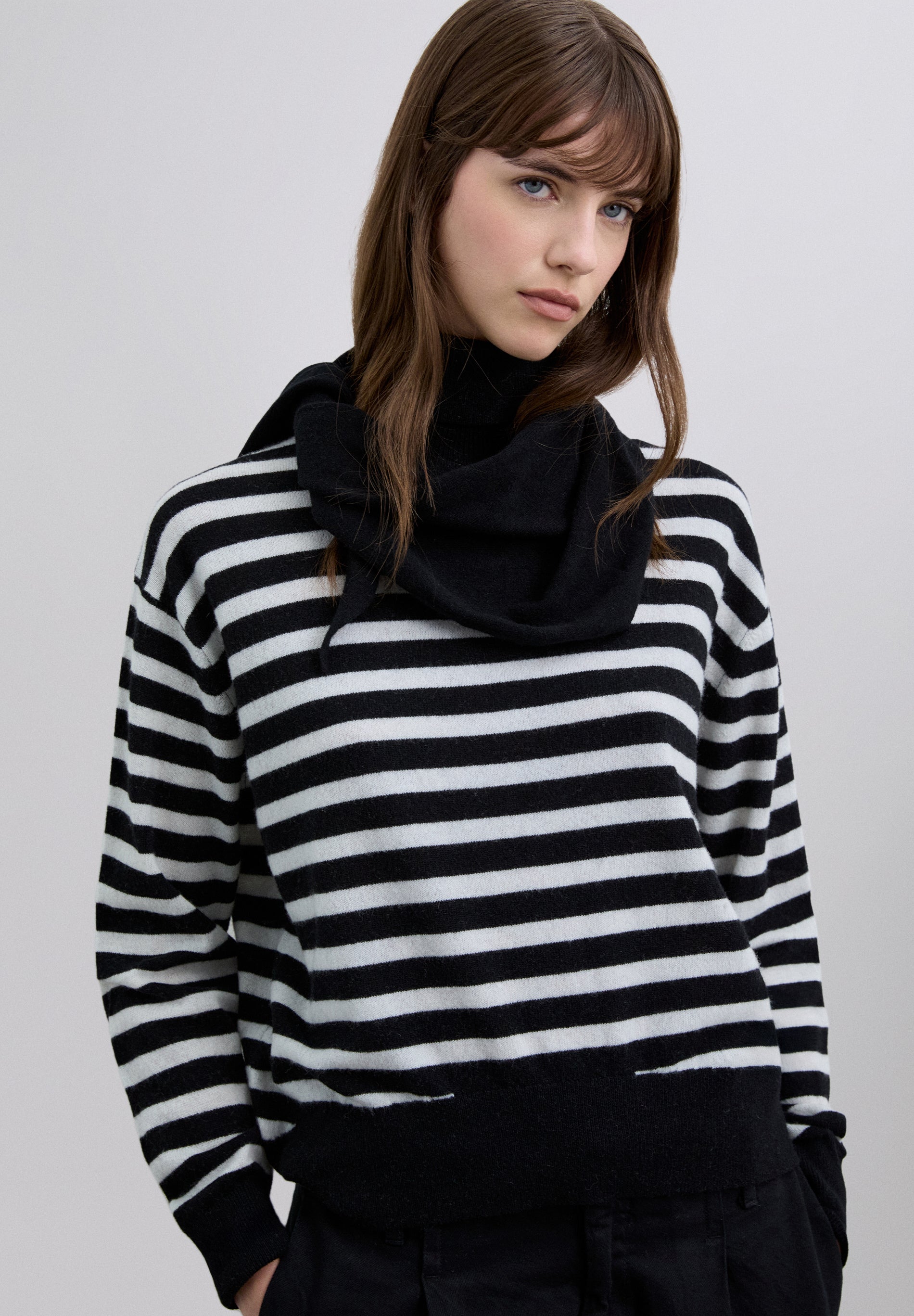 JERSEY CUELLO VUELTO LANA
