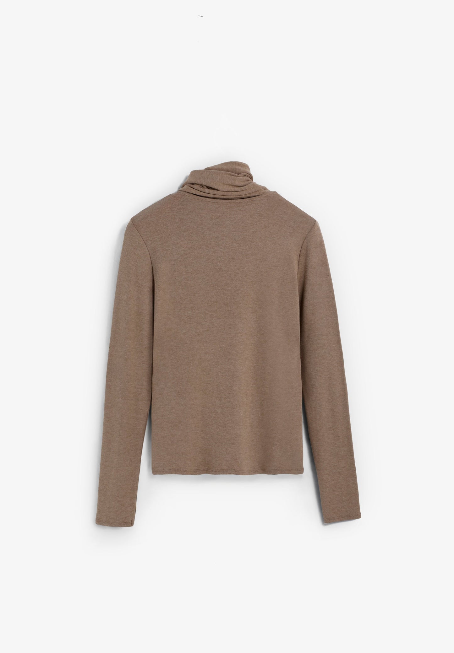 CAMISETA CUELLO VUELTO CON LAZADA