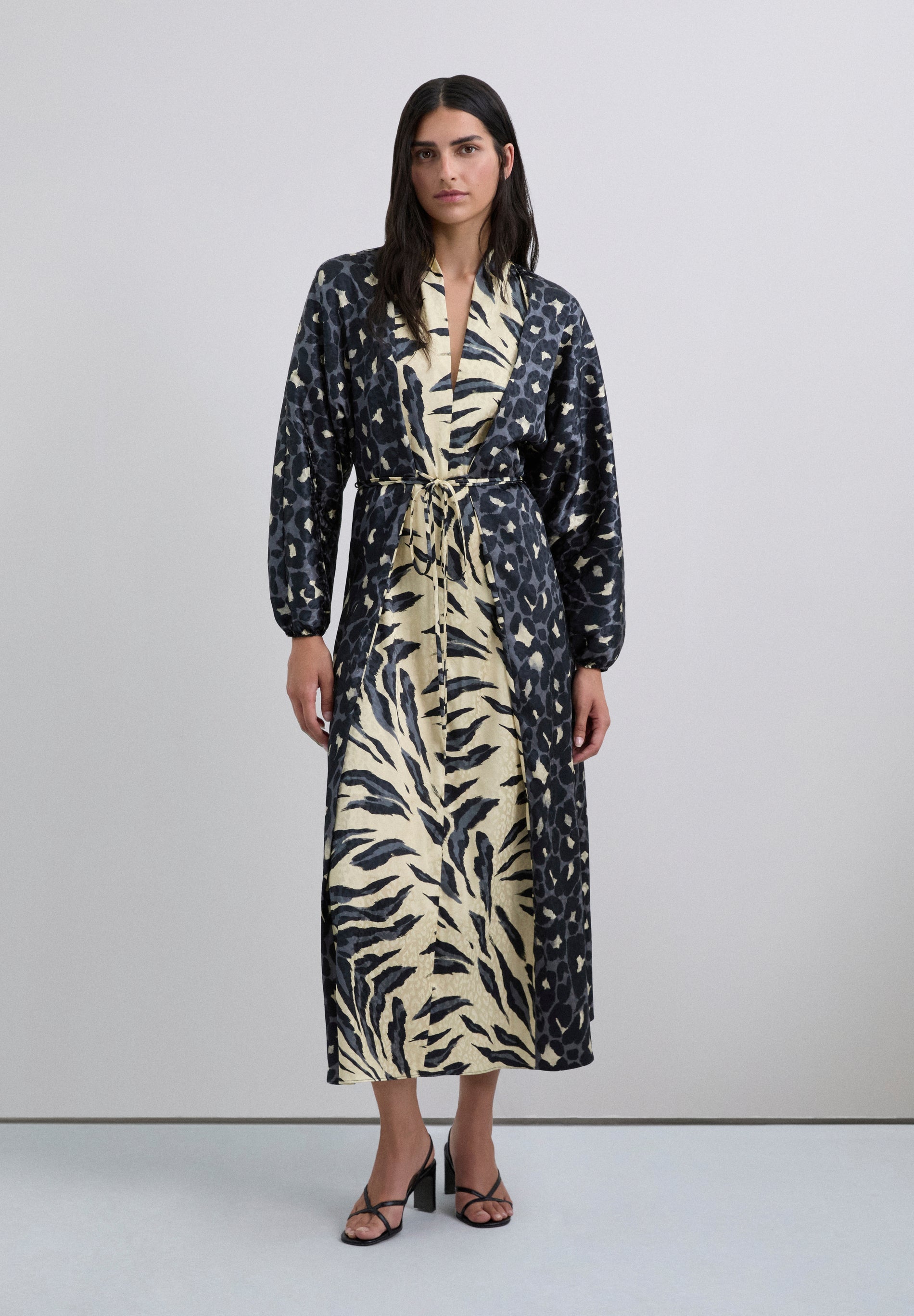 VESTIDO LARGO ANIMAL PRINT