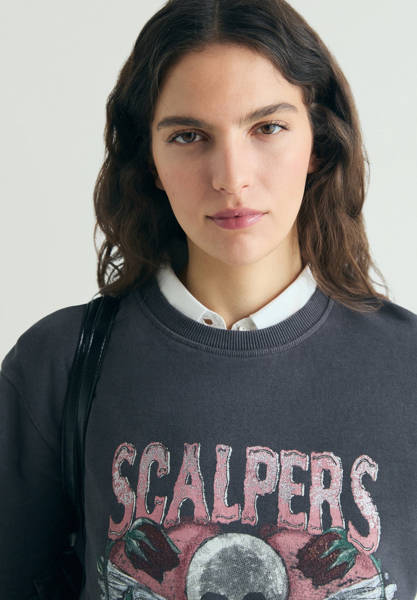 SUDADERA ESTAMPADA CALAVERA