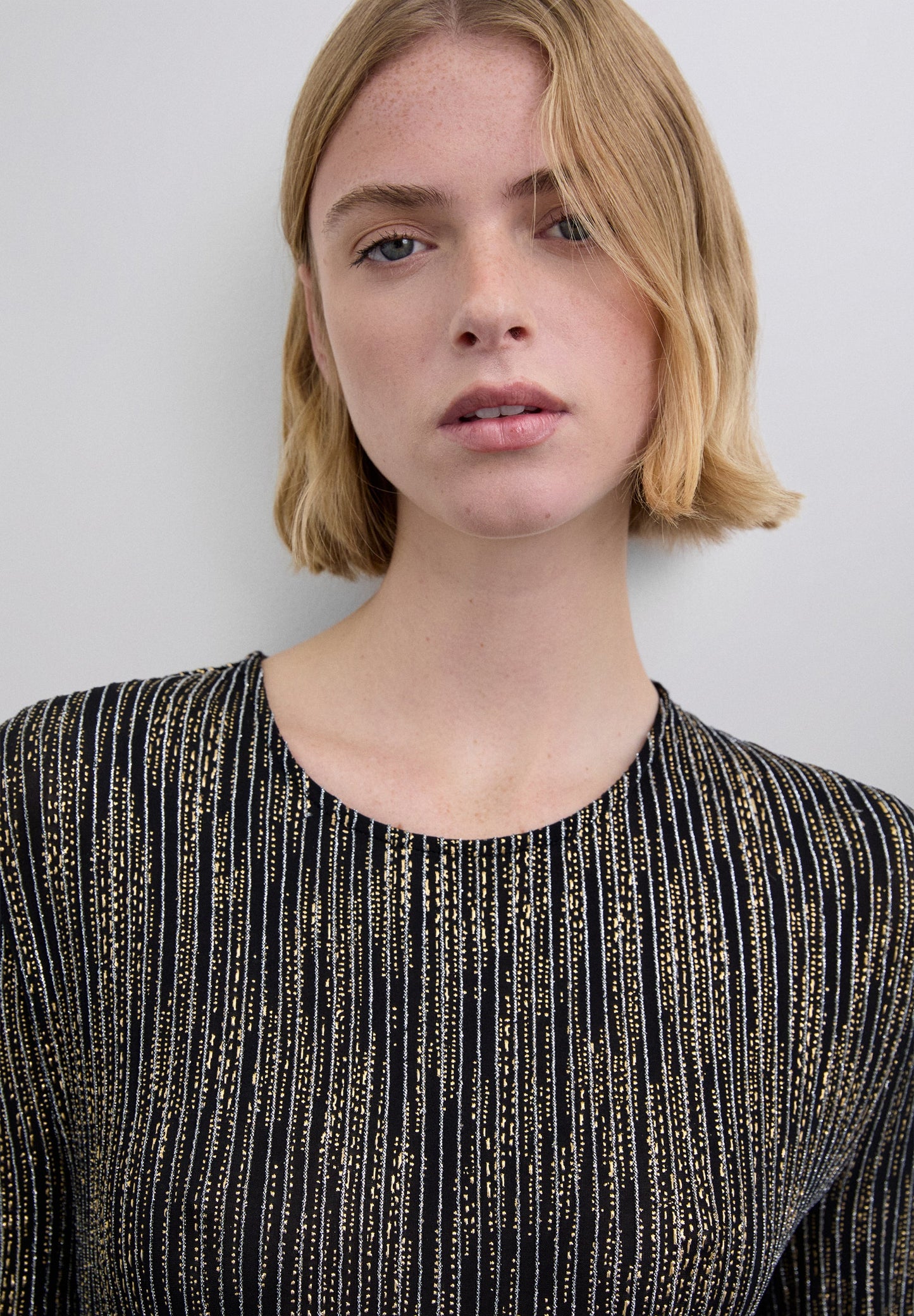 VESTIDO RAYAS METALIZADO