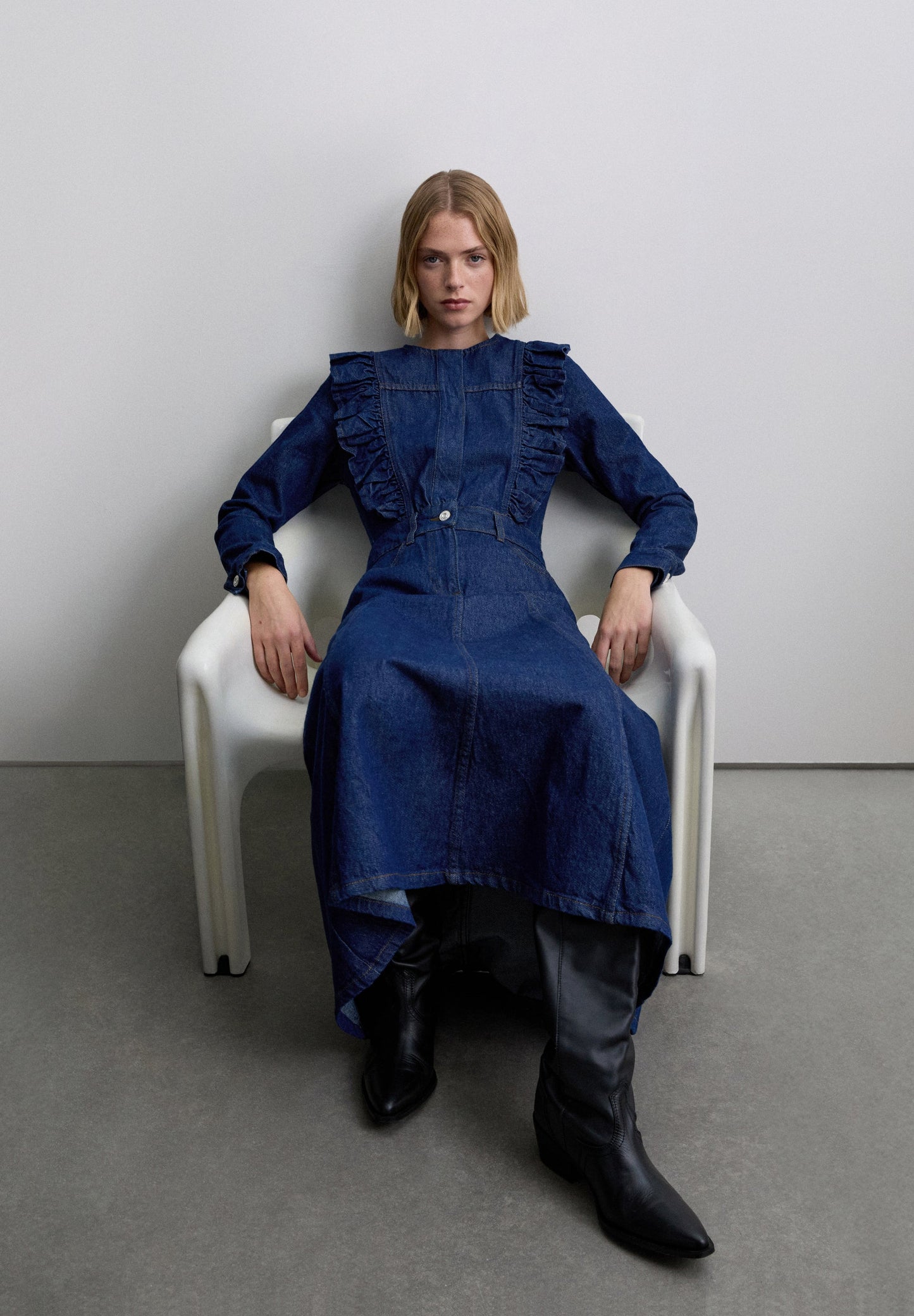 VESTIDO DENIM CON VOLANTE