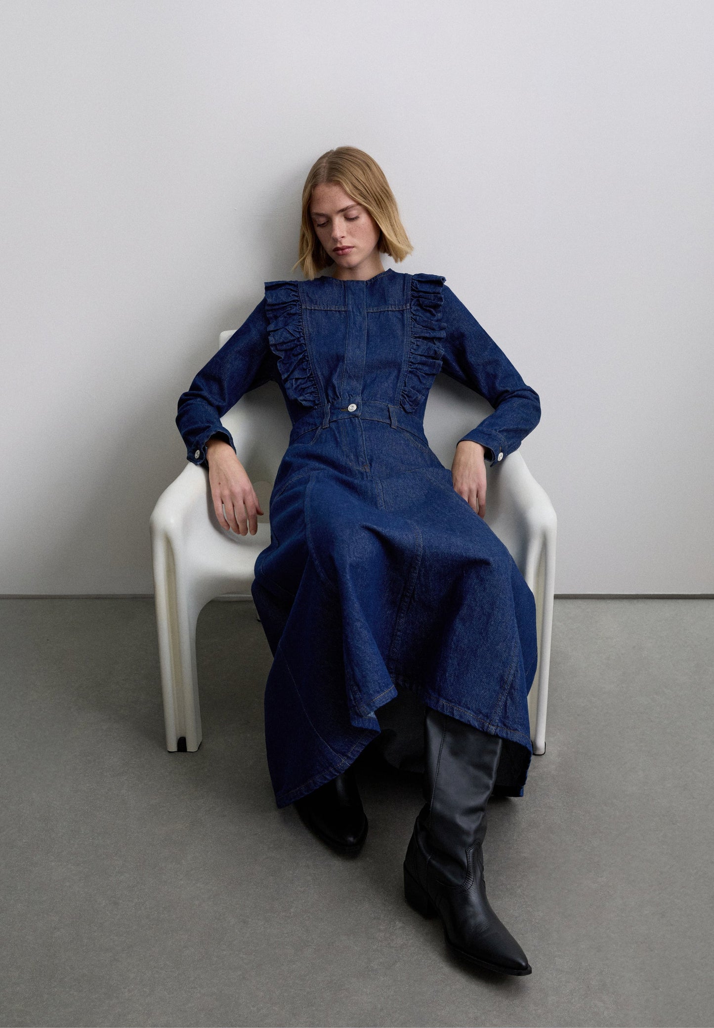 VESTIDO DENIM CON VOLANTE