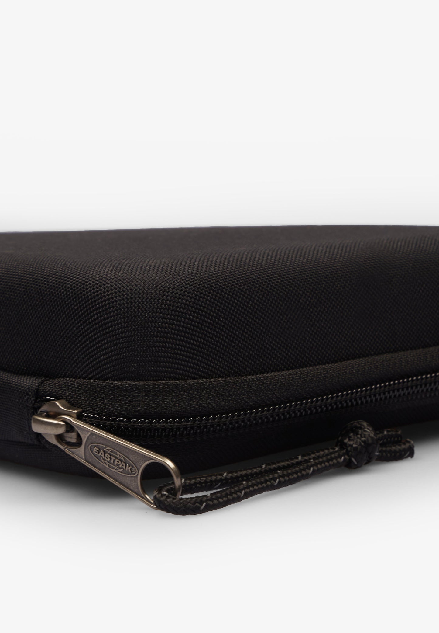 EASTPAK  | ESTUCHE DE VIAJE SAFE SHELL