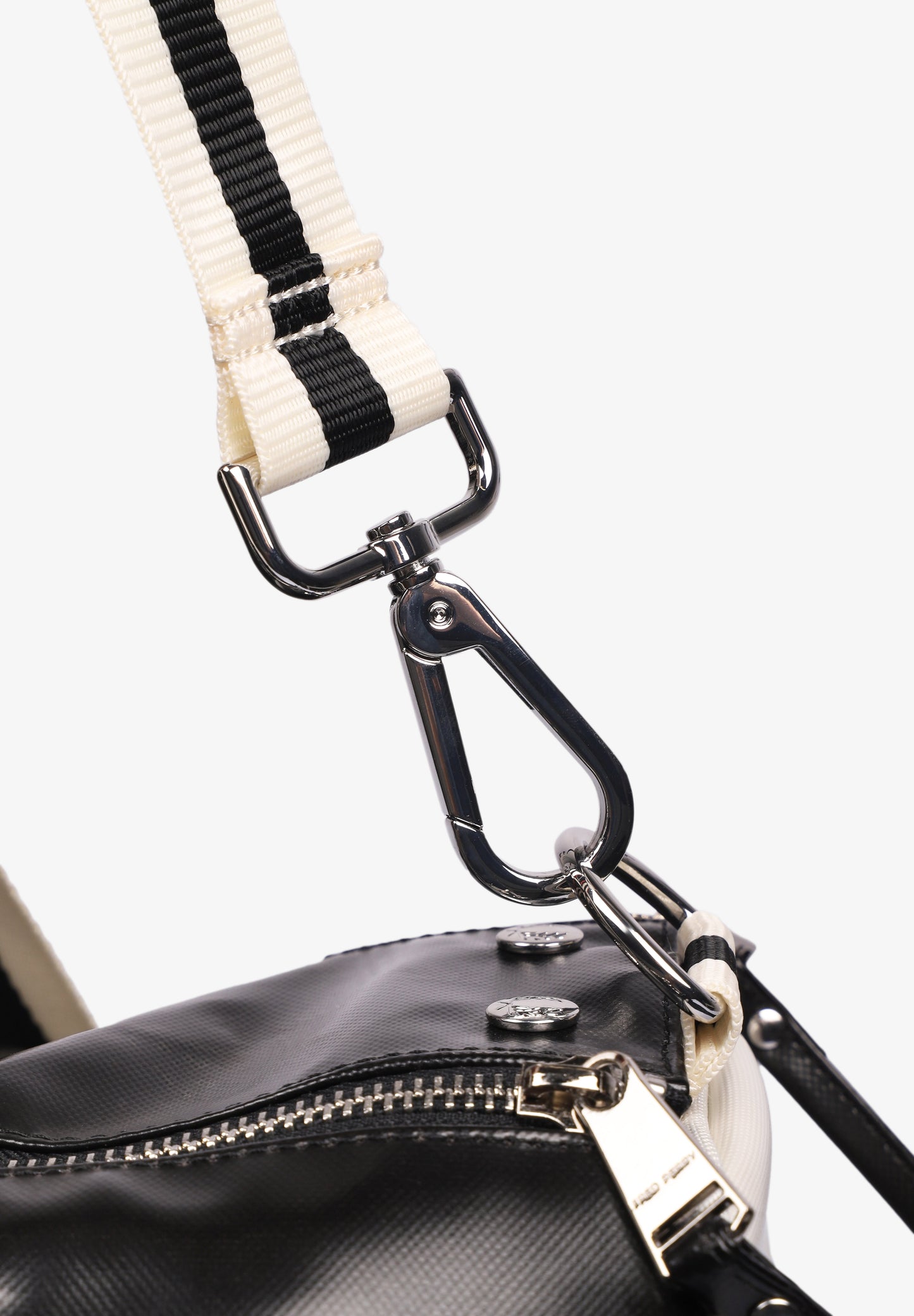 FRED PERRY | BOLSA CLASSIC BARREL