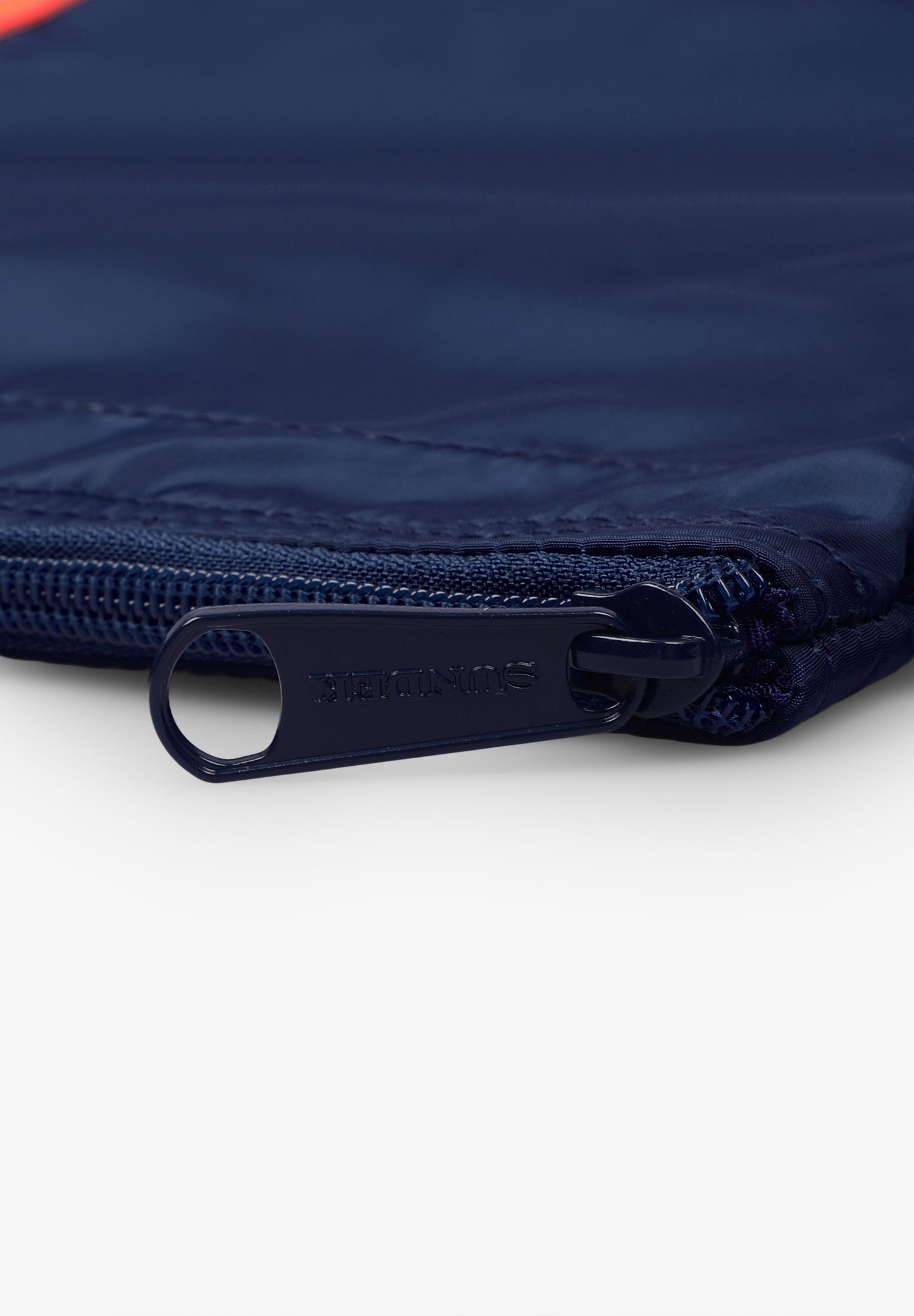 SUNDEK | BOLSO DE MANO LUDVIG