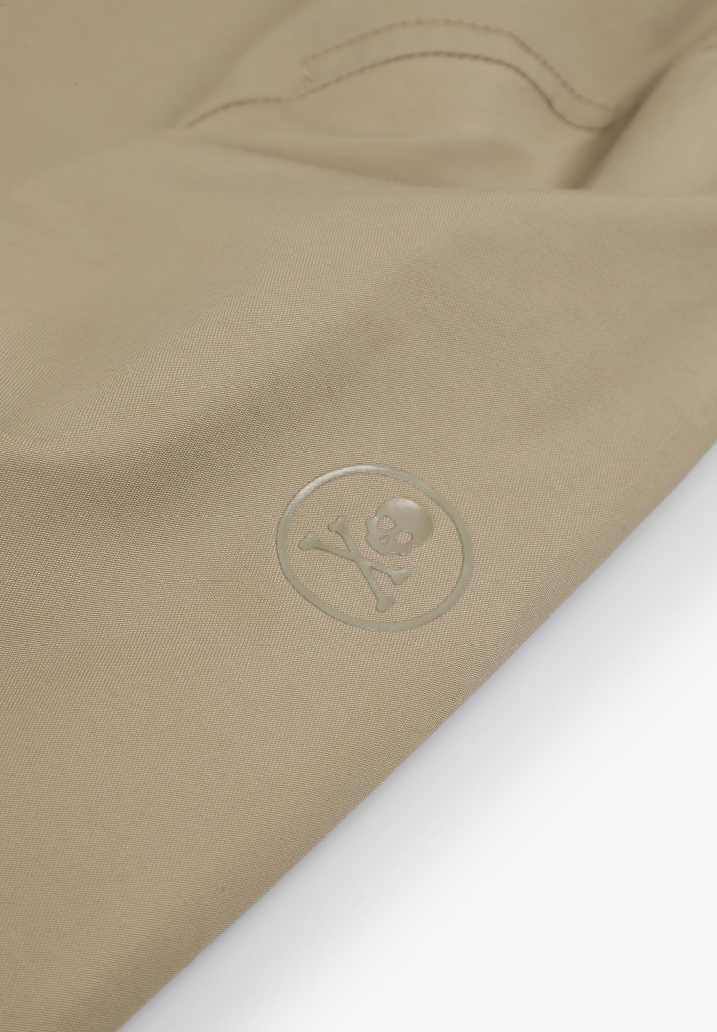 CHAQUETA BOMBER CUELLO ALTO