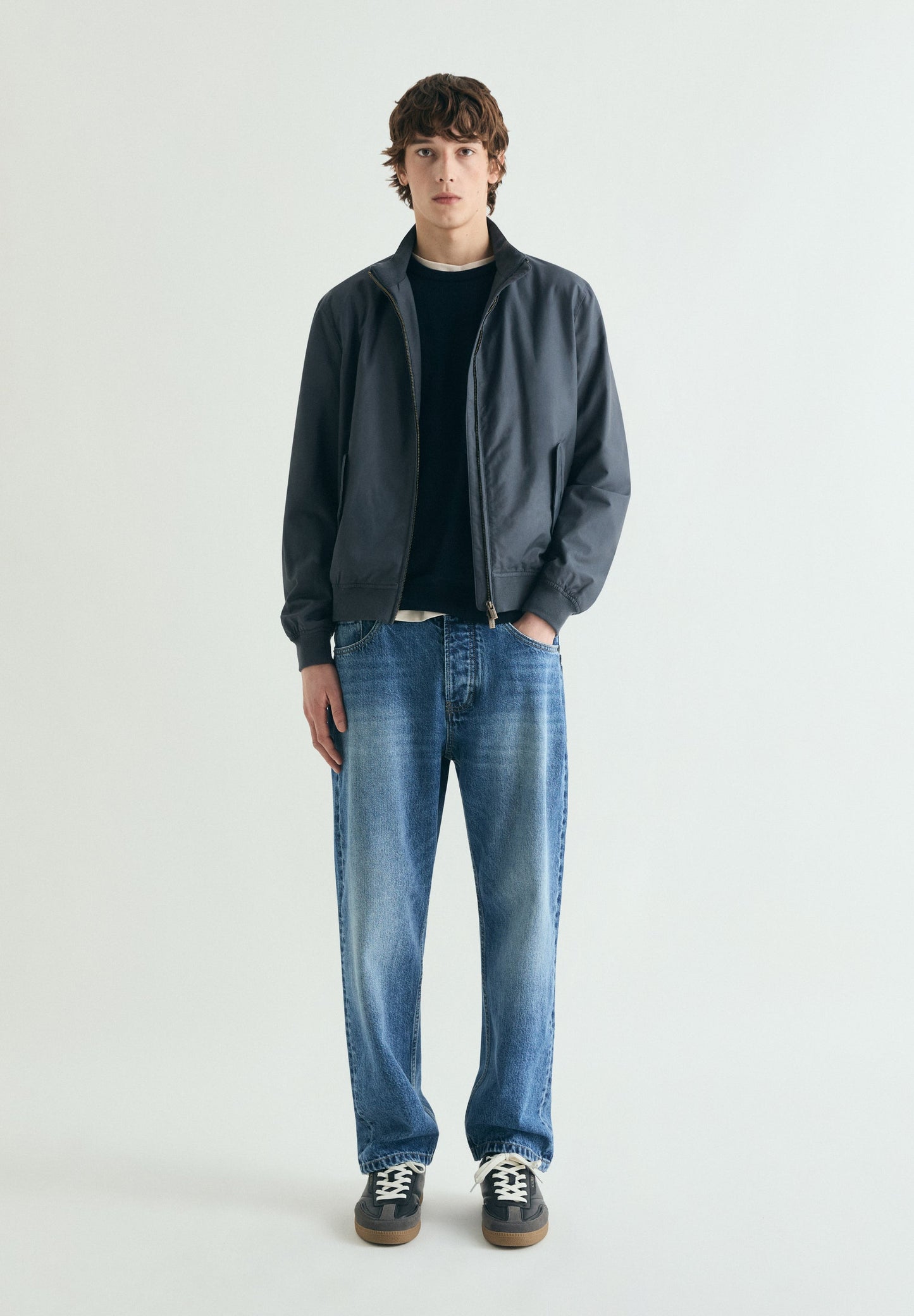 CHAQUETA BOMBER CUELLO ALTO