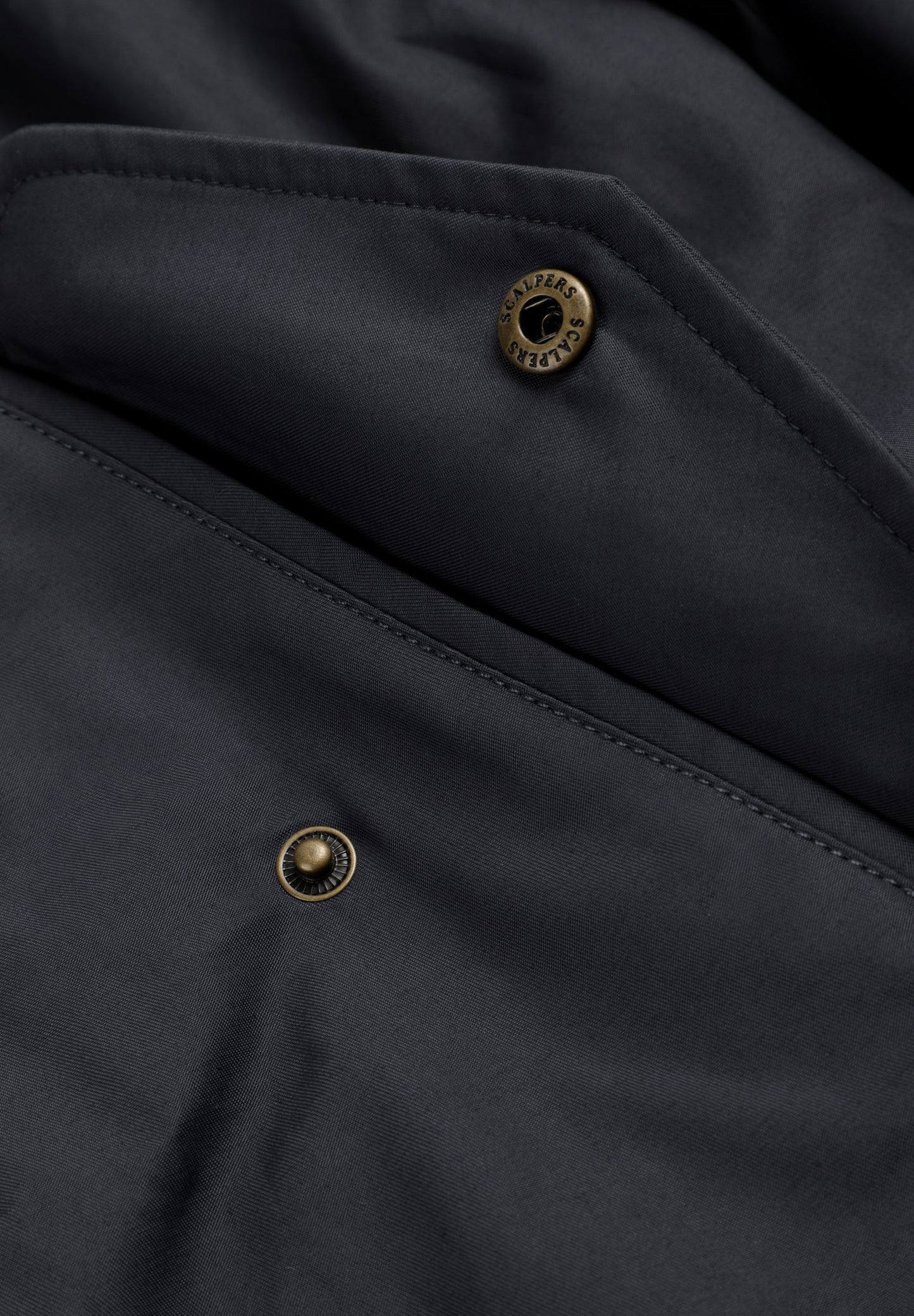 CHAQUETA BOMBER CUELLO ALTO