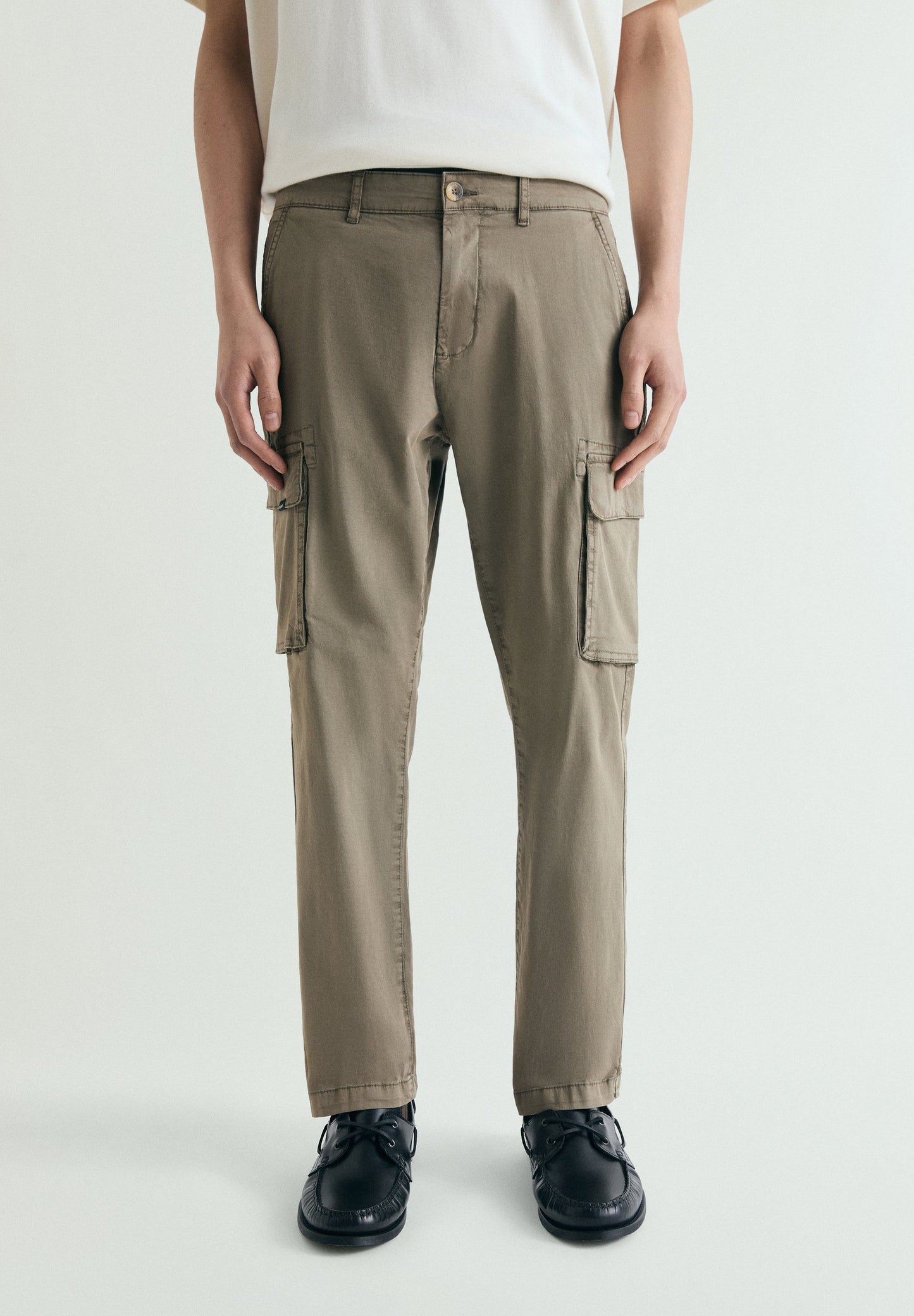 PANTALÓN CARGO