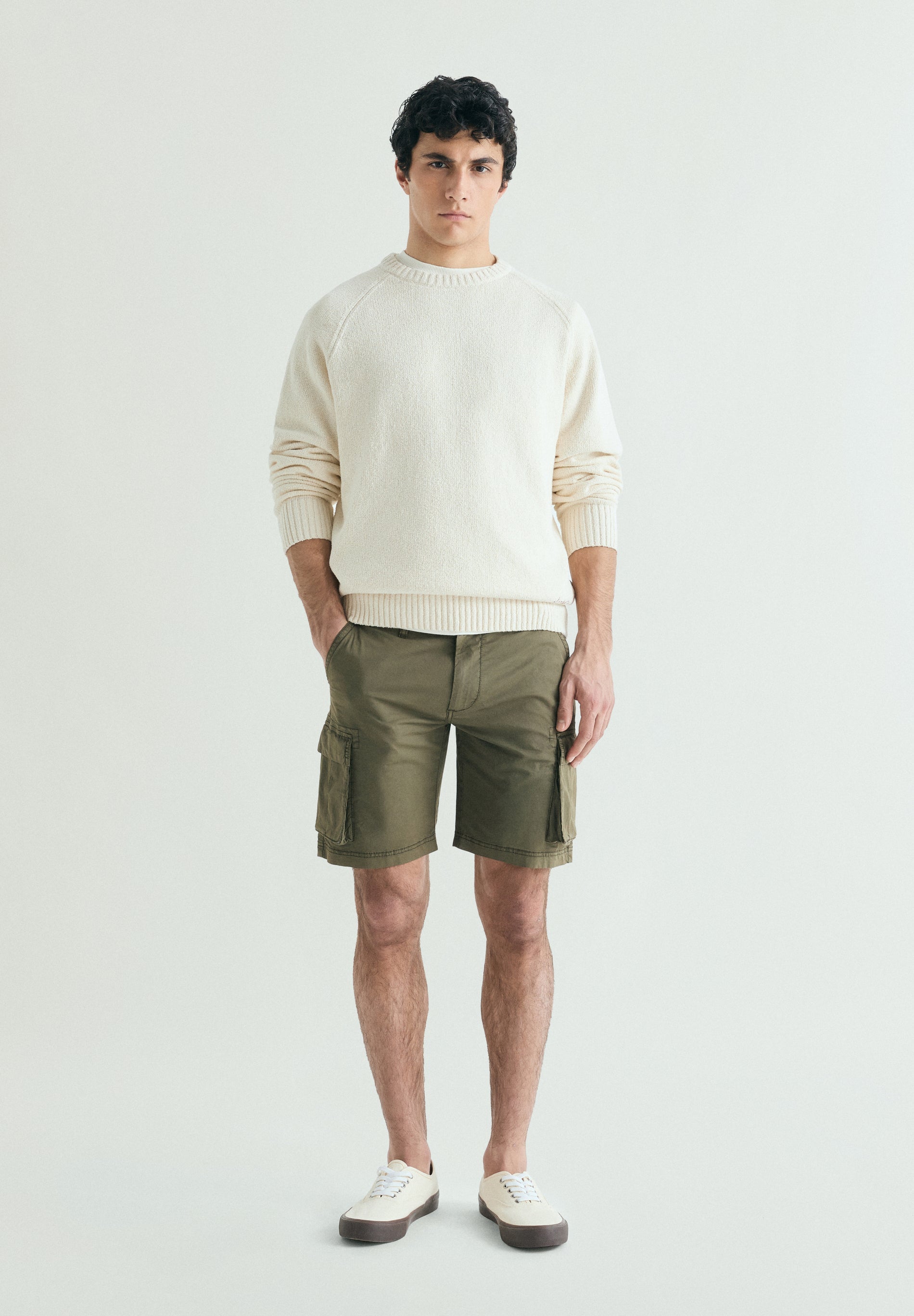 BERMUDAS CARGO