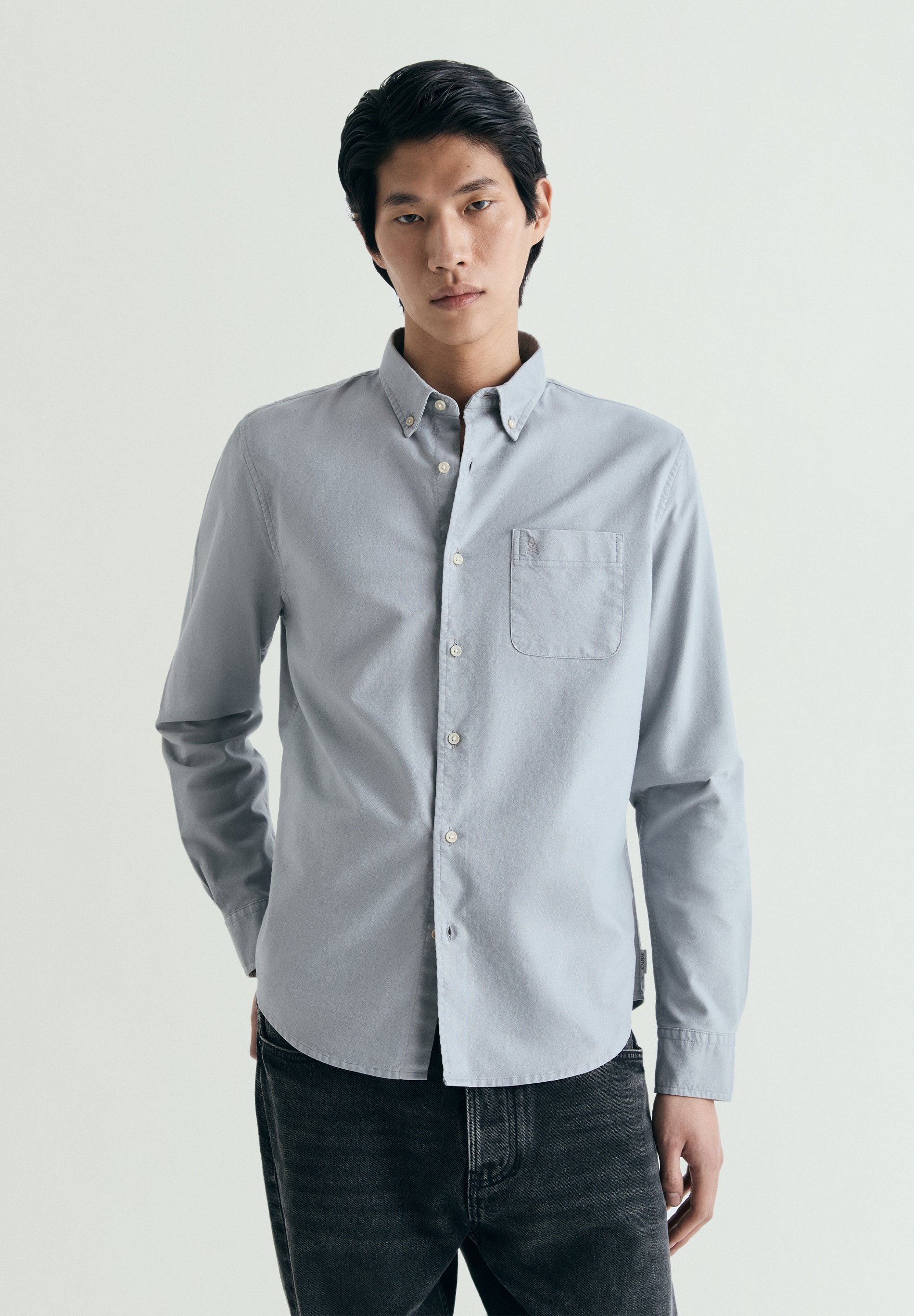 CAMISA OXFORD BORDADO TONO