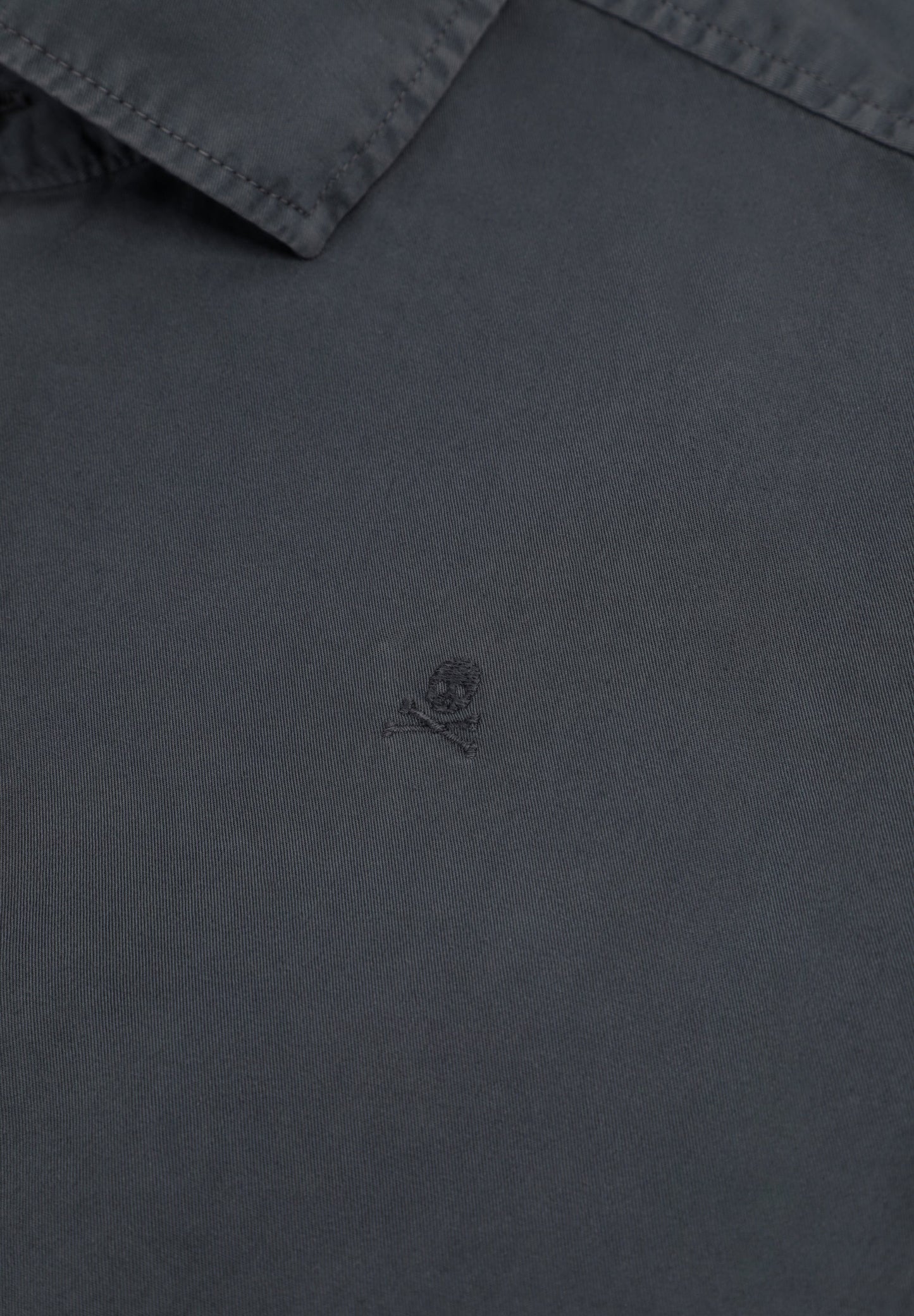 CAMISA REGULAR FIT BORDADA