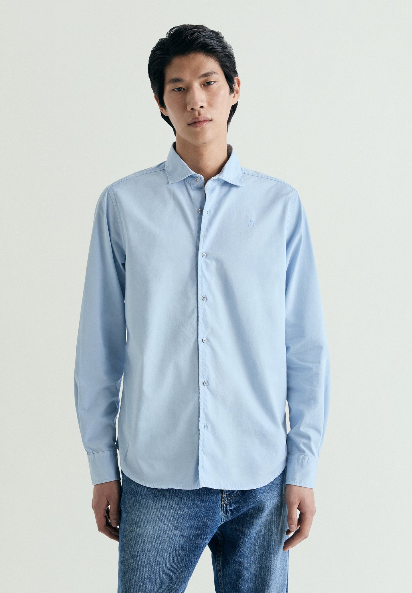 CAMISA REGULAR FIT BORDADA