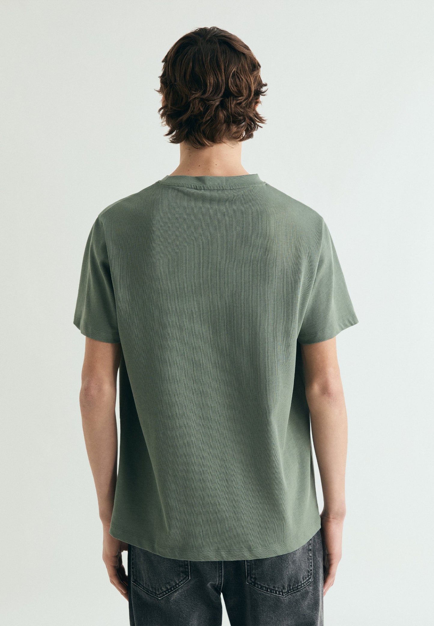 CAMISETA BORDADA MEDIUM WEIGHT