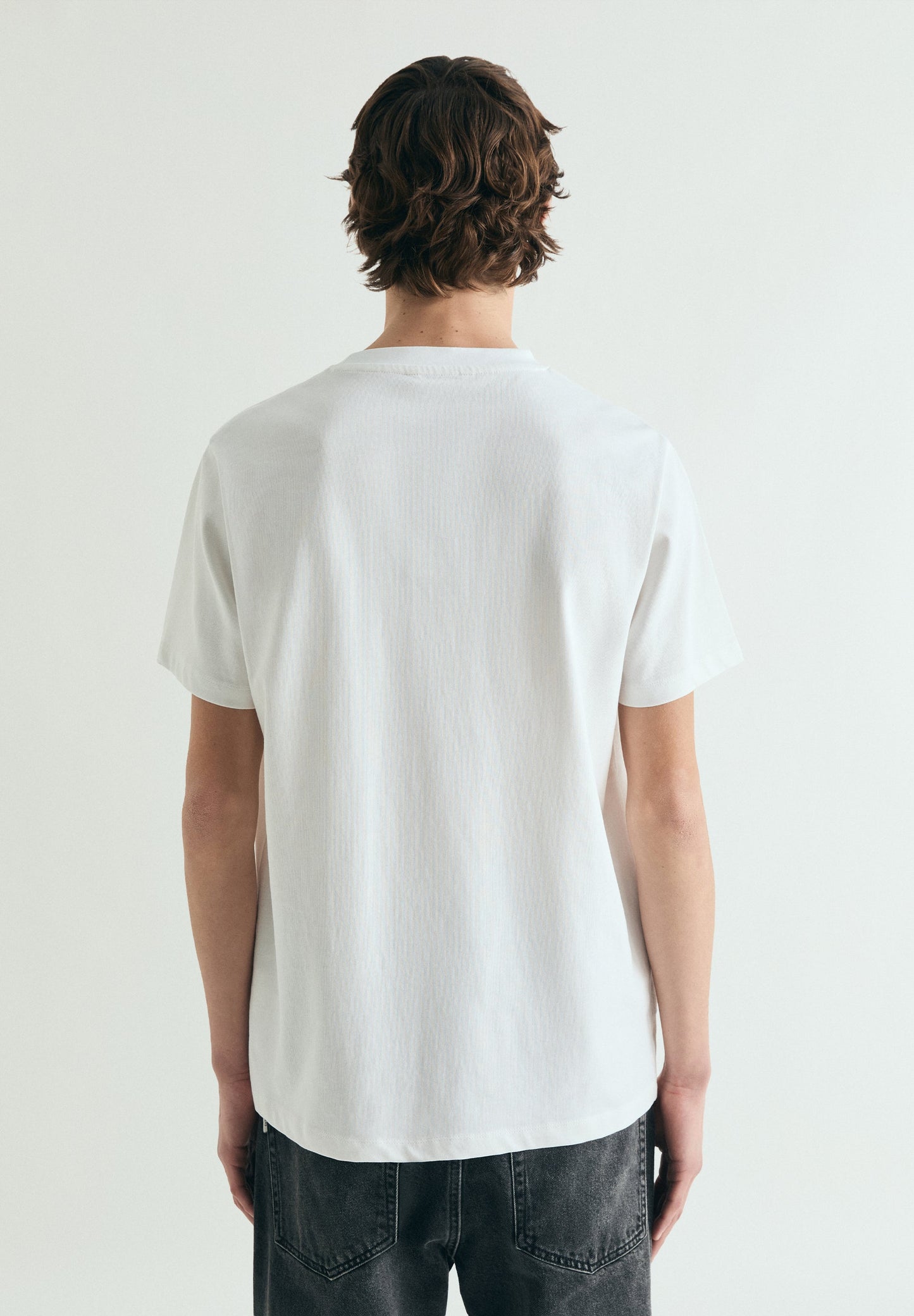 CAMISETA BORDADA MEDIUM WEIGHT