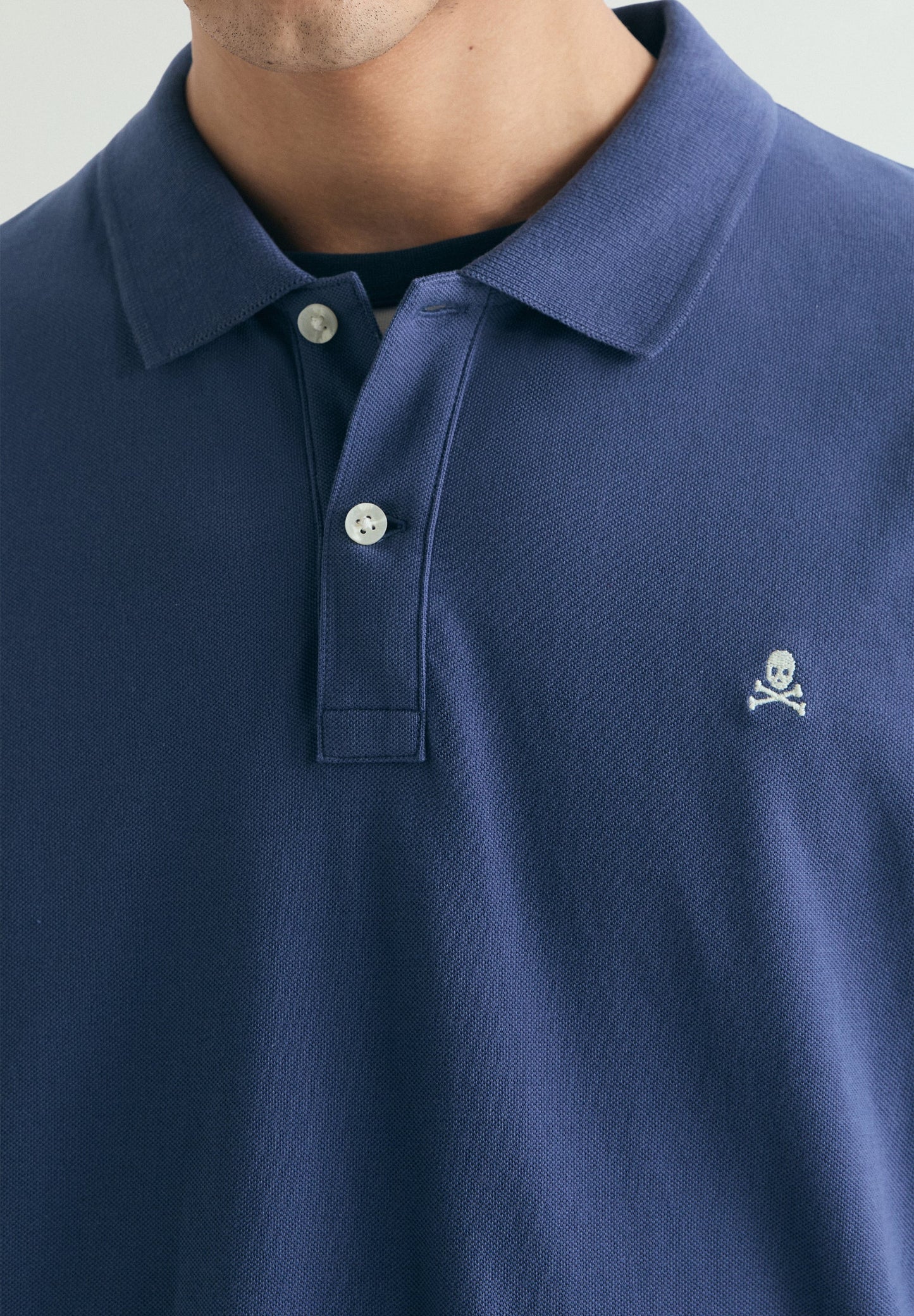 POLO PIQUÉ CALAVERA CONTRASTE