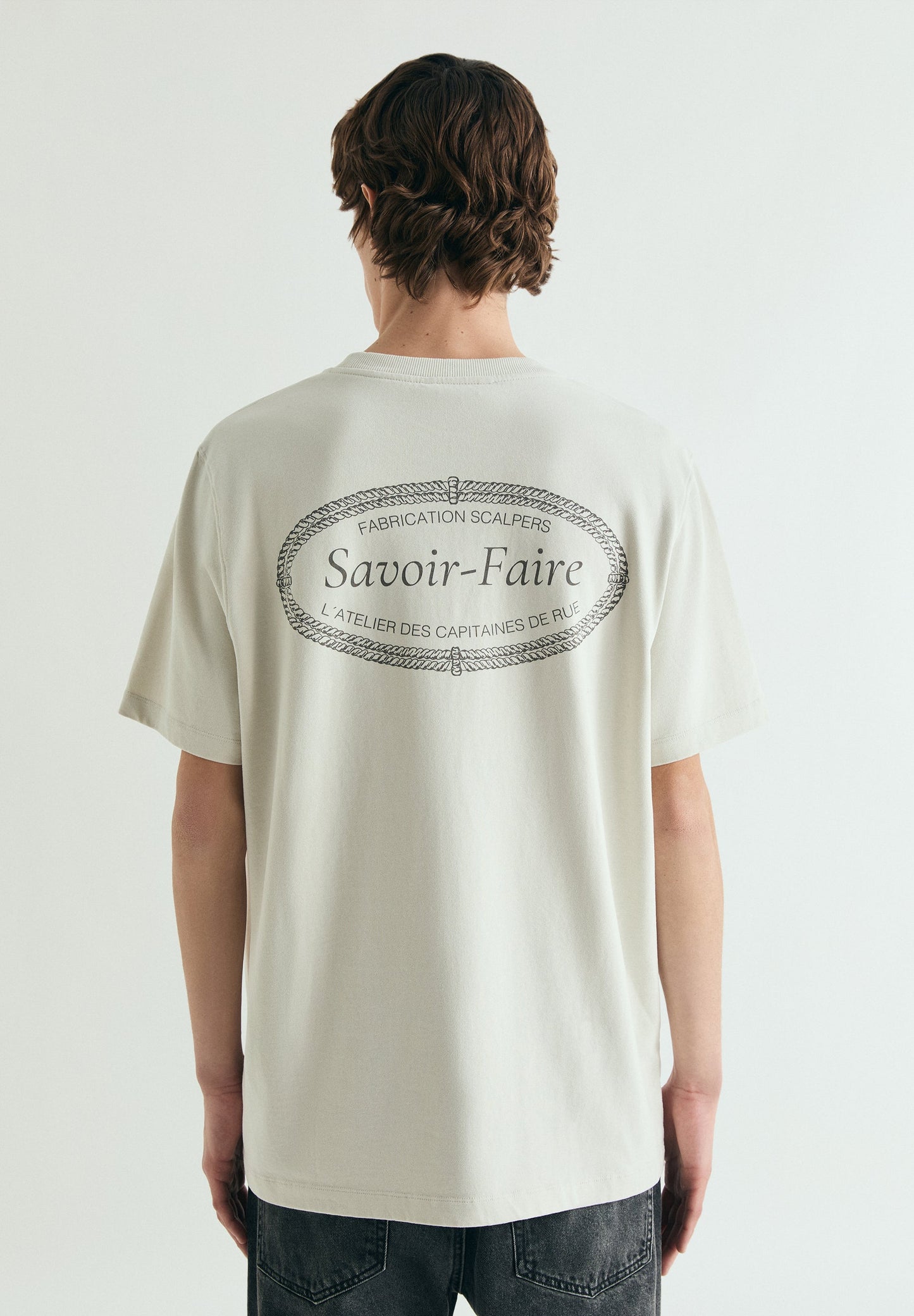 CAMISETA BORDADO CONTRASTE RELAXED