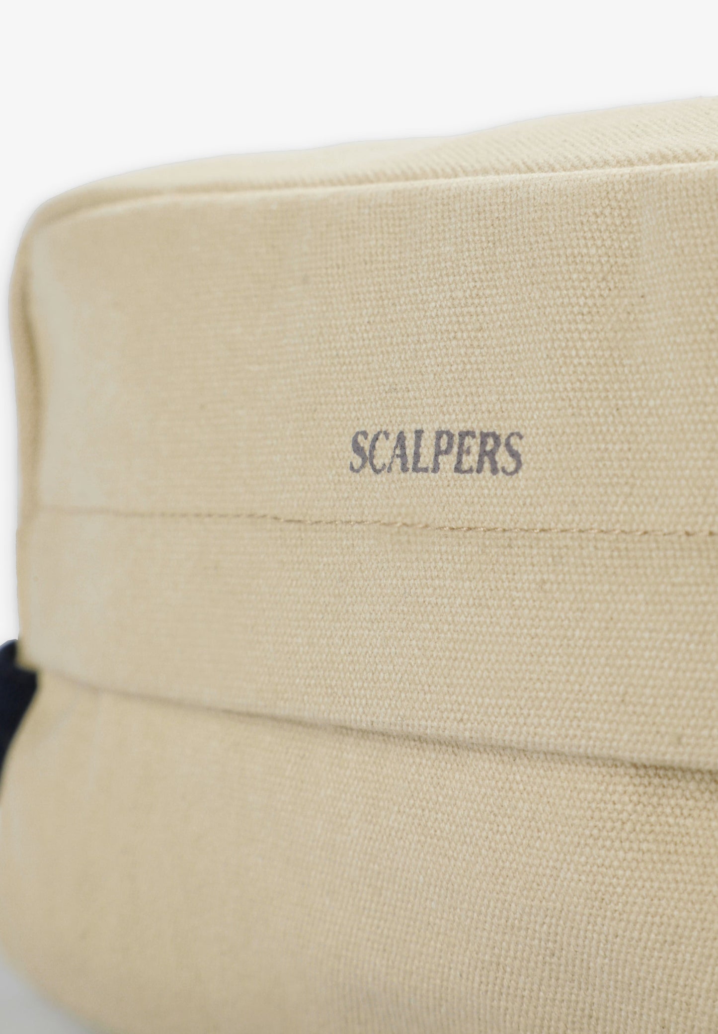 NECESER CANVAS