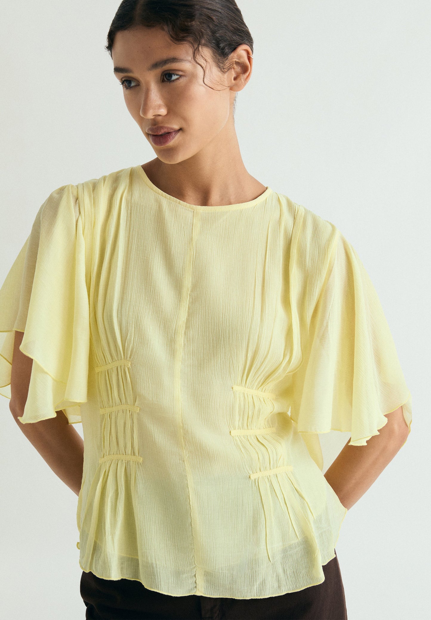 BLUSA FLUIDA FRUNCES